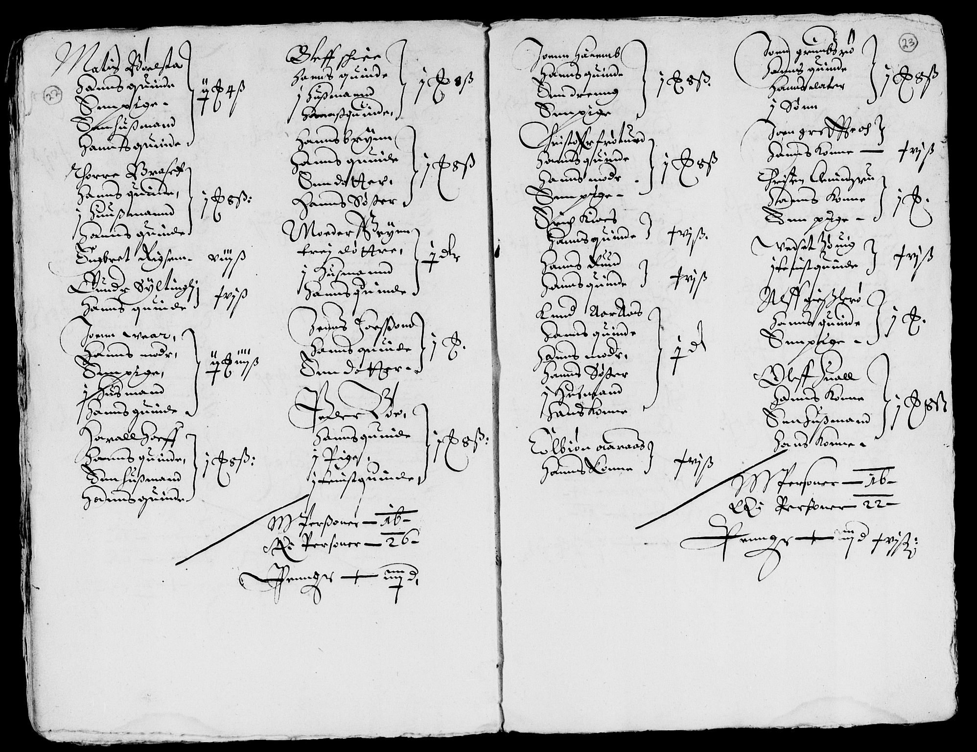 Rentekammeret inntil 1814, Reviderte regnskaper, Lensregnskaper, AV/RA-EA-5023/R/Rb/Rba/L0185: Akershus len, 1645-1646