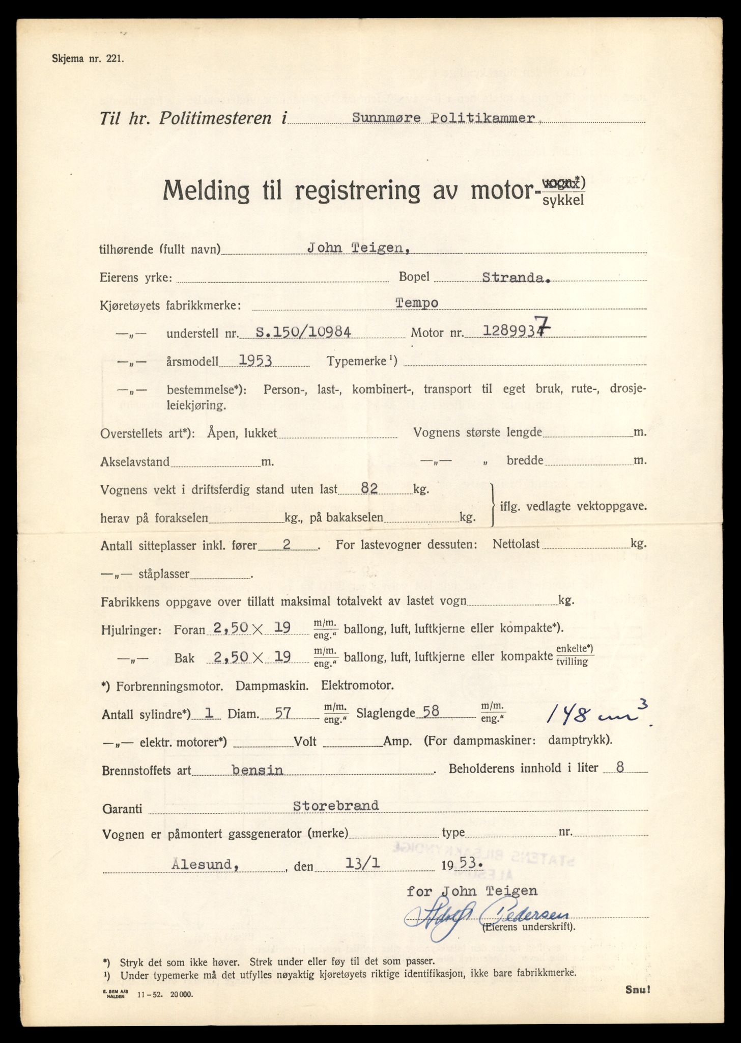 Møre og Romsdal vegkontor - Ålesund trafikkstasjon, AV/SAT-A-4099/F/Fe/L0031: Registreringskort for kjøretøy T 11800 - T 11996, 1927-1998, s. 1437