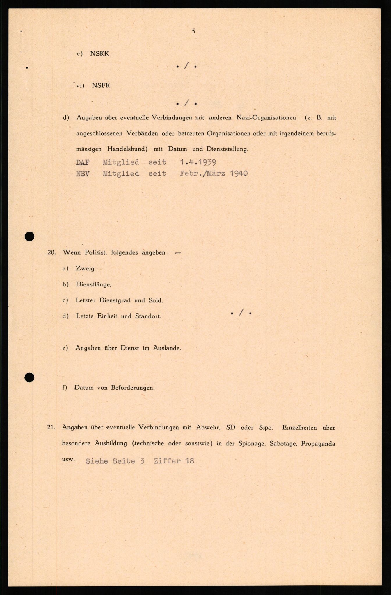 Forsvaret, Forsvarets overkommando II, AV/RA-RAFA-3915/D/Db/L0018: CI Questionaires. Tyske okkupasjonsstyrker i Norge. Tyskere., 1945-1946, s. 350