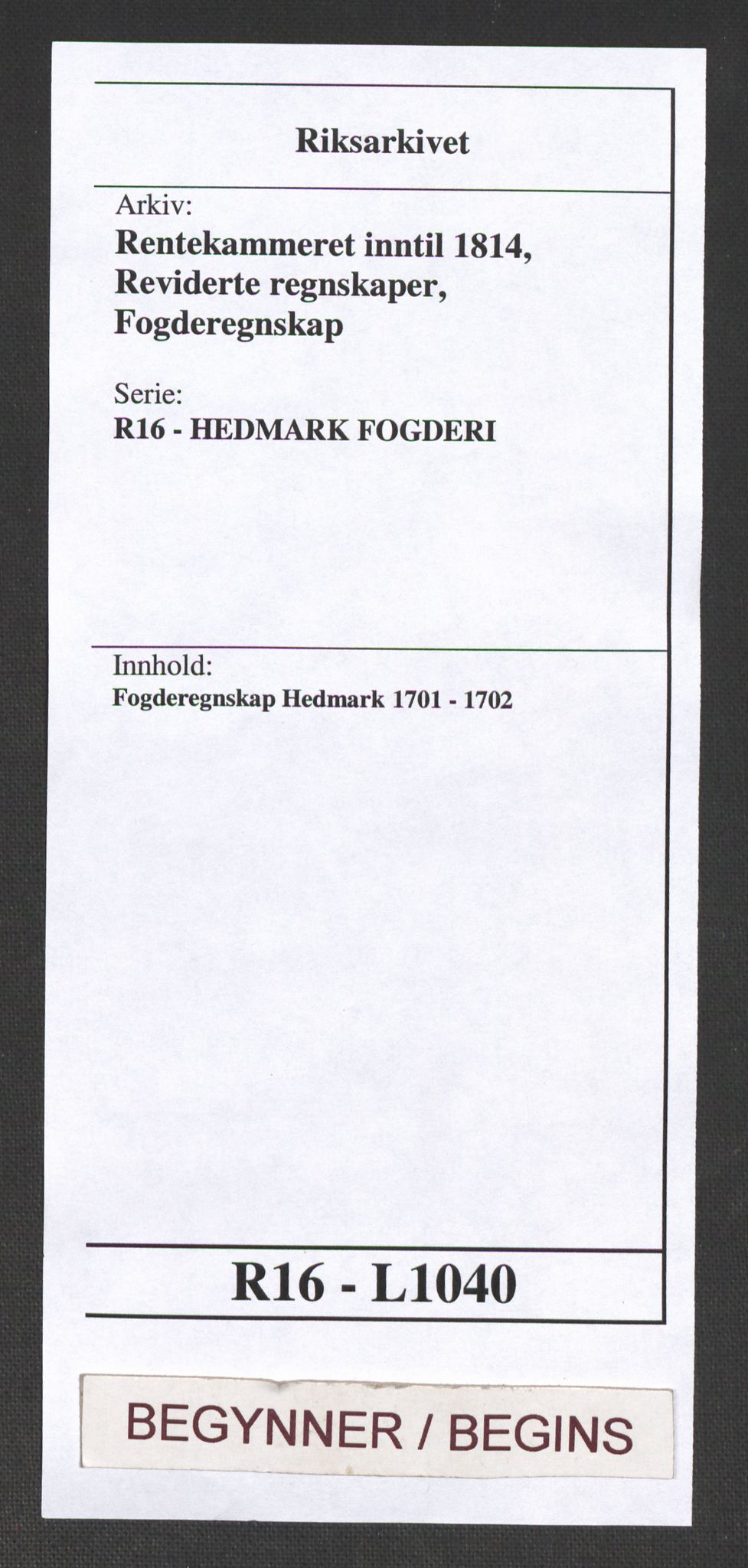 Rentekammeret inntil 1814, Reviderte regnskaper, Fogderegnskap, RA/EA-4092/R16/L1040: Fogderegnskap Hedmark, 1701-1702, s. 1