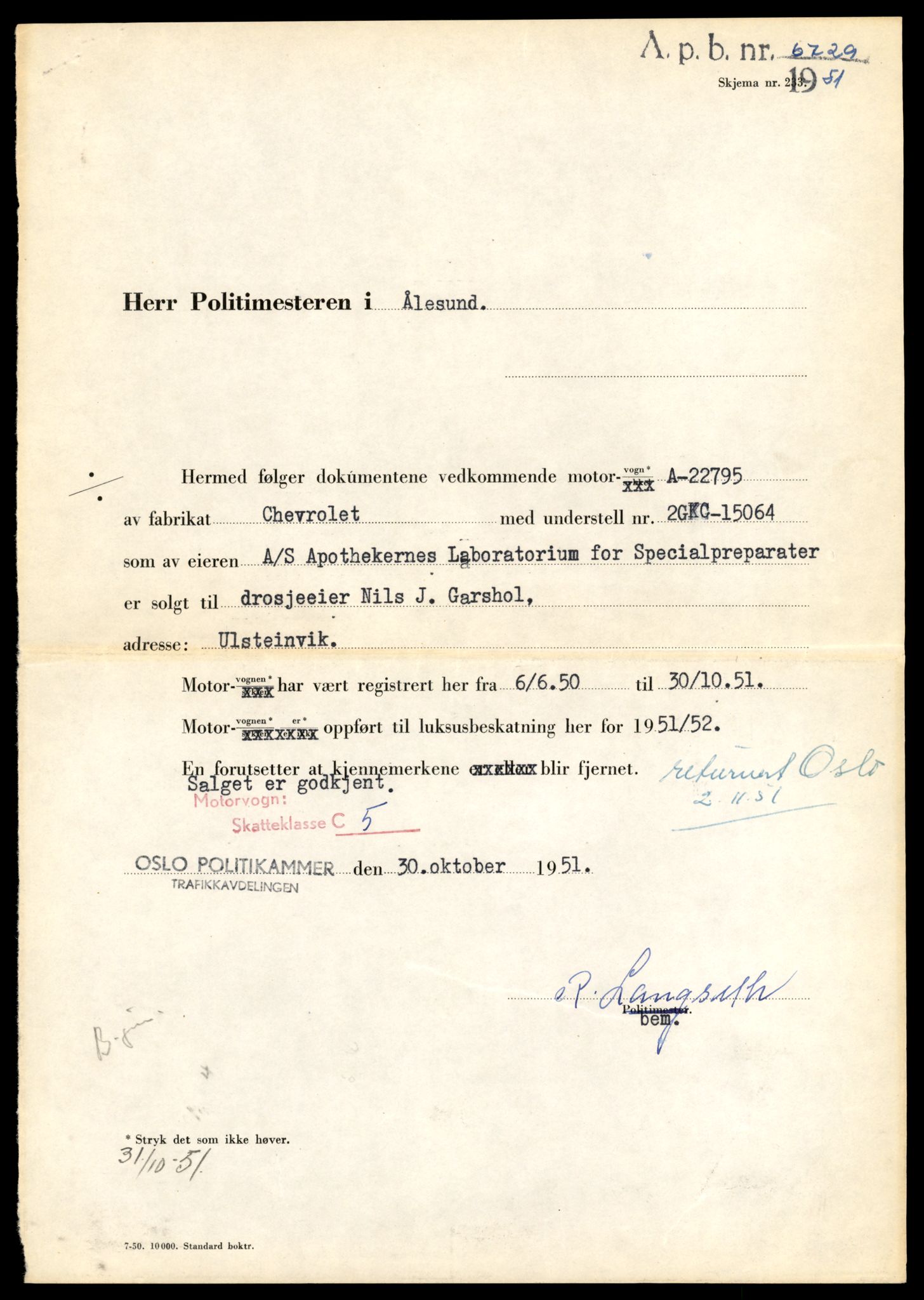 Møre og Romsdal vegkontor - Ålesund trafikkstasjon, AV/SAT-A-4099/F/Fe/L0049: Registreringskort for kjøretøy T 14864 - T 18613, 1927-1998, s. 1723
