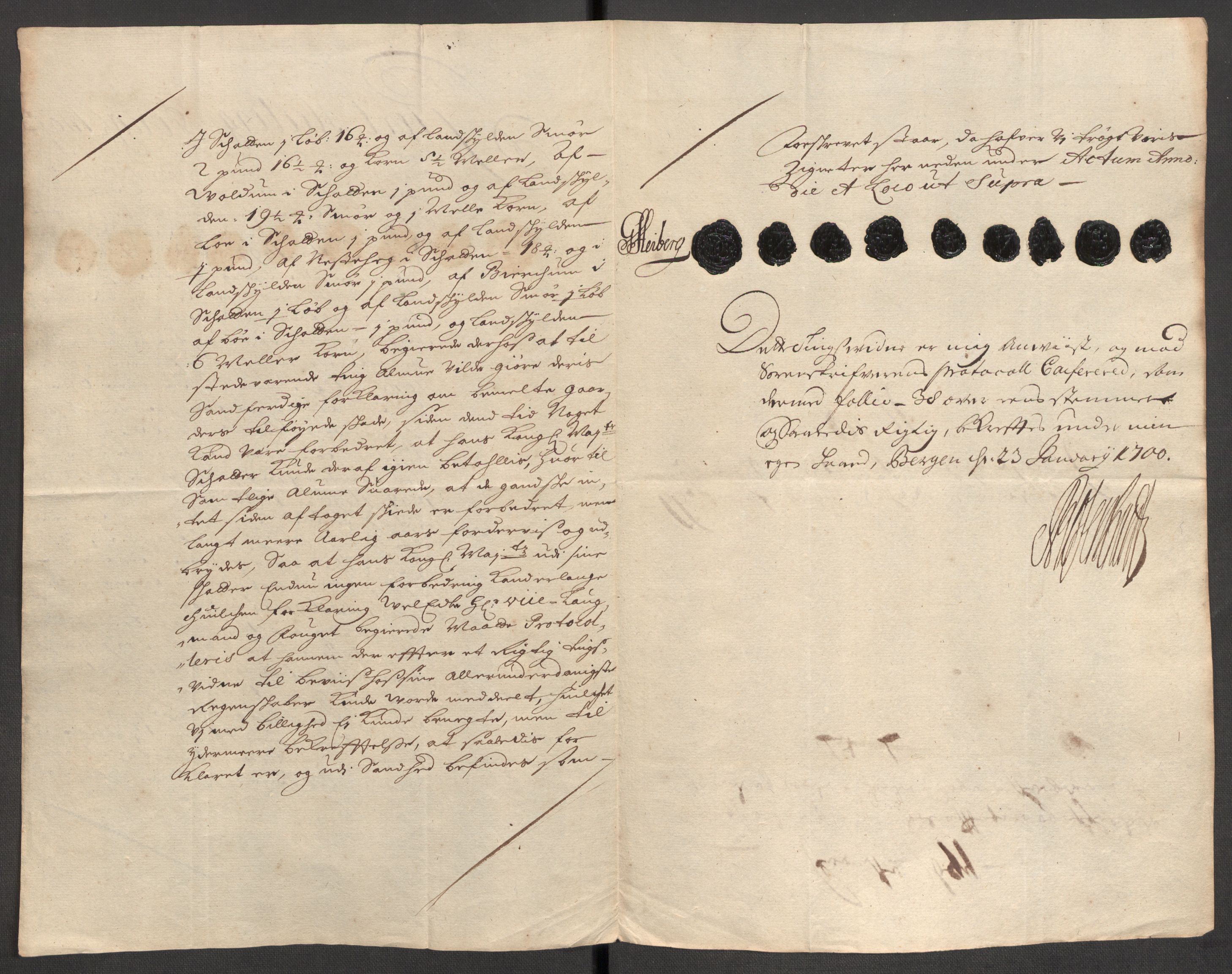 Rentekammeret inntil 1814, Reviderte regnskaper, Fogderegnskap, RA/EA-4092/R52/L3310: Fogderegnskap Sogn, 1698-1699, s. 469