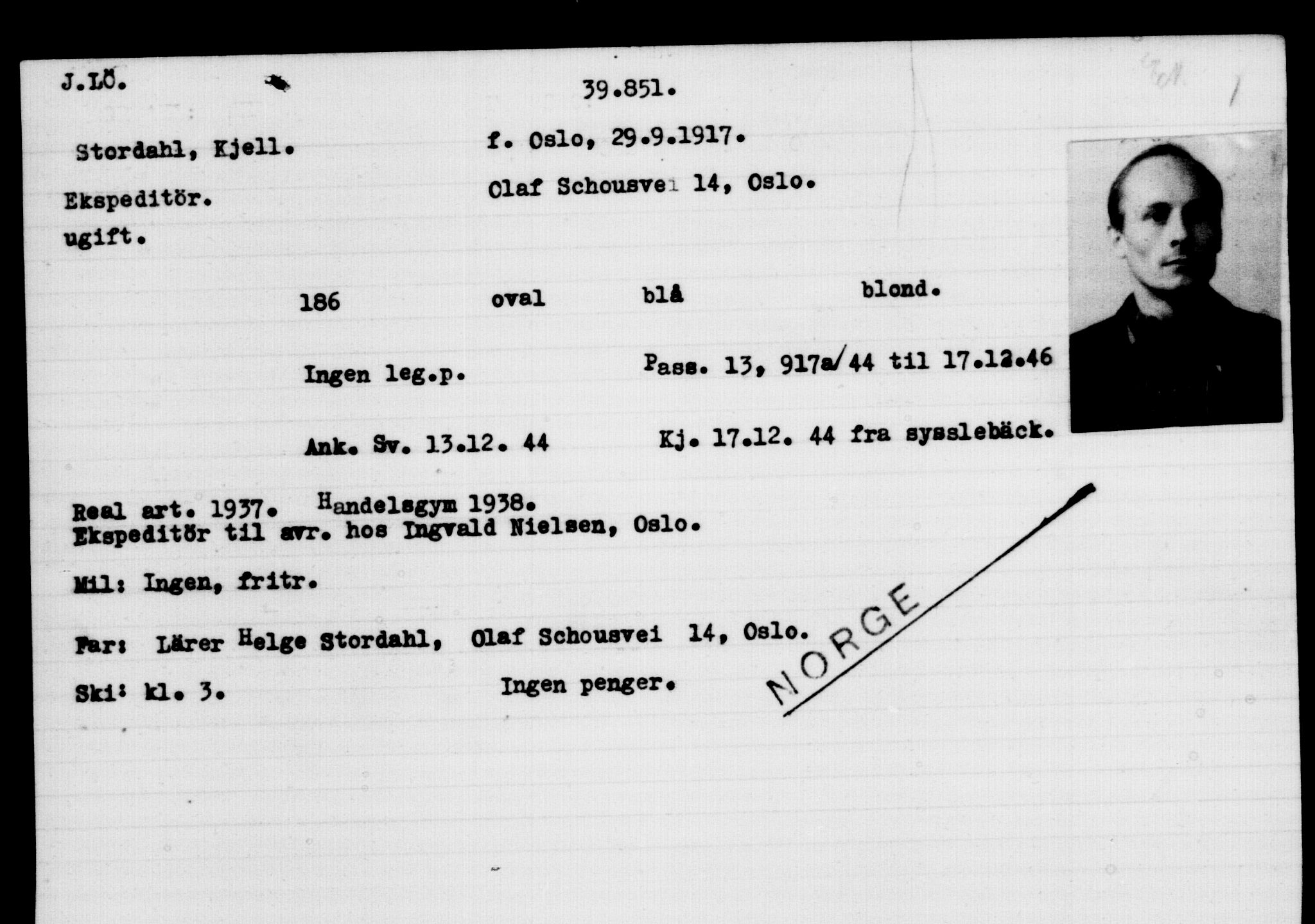 Utenriksstasjonene, Legasjonen i Stockholm, Flyktningkontoret, AV/RA-S-6753/V/Va/L0015: Kjesäterkartoteket, flyktninger med registreringsnr. 37800-40770, 1940-1945, s. 2117