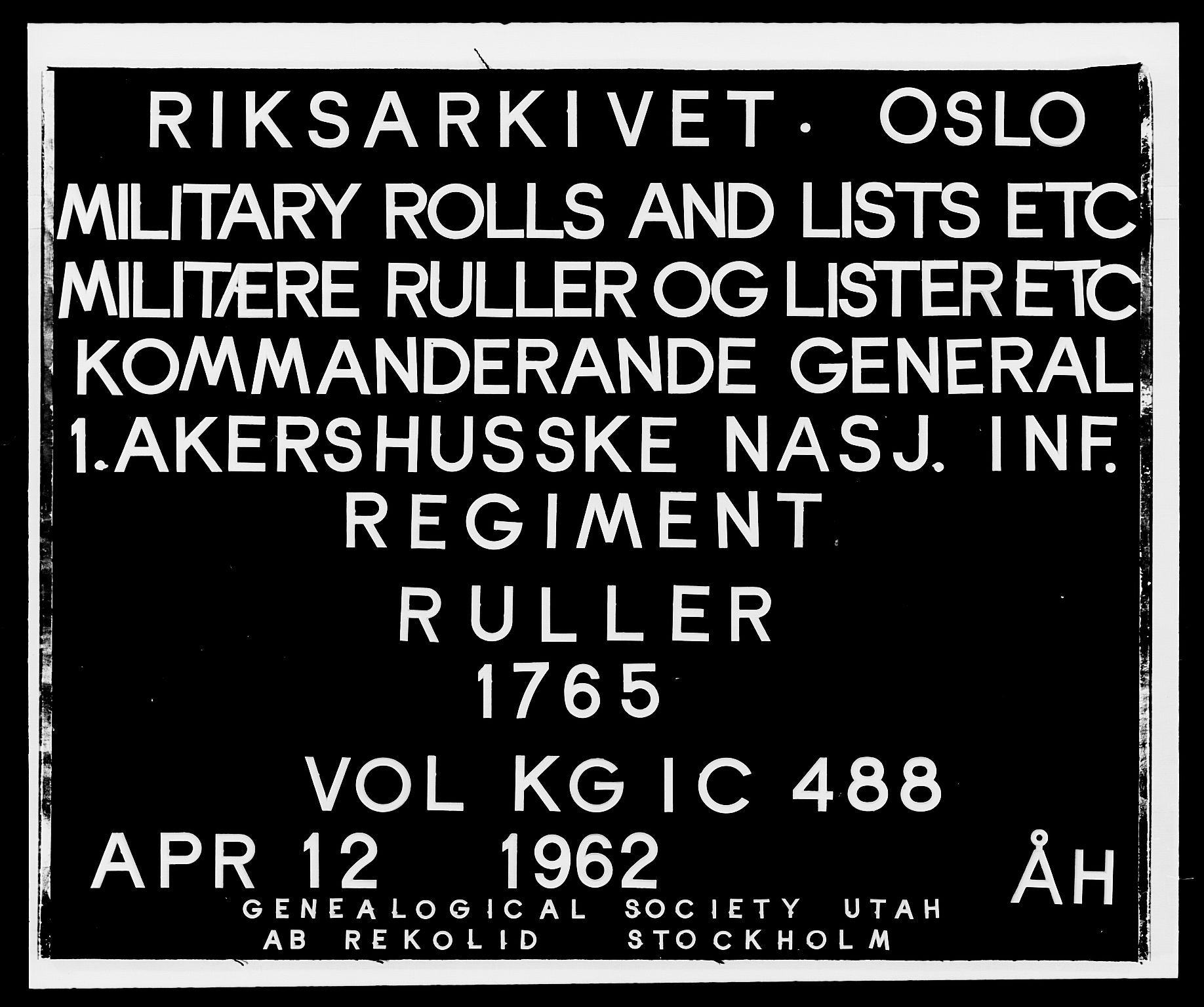 Kommanderende general (KG I) med Det norske krigsdirektorium, RA/EA-5419/E/Ea/L0488: 1. Akershusiske regiment, 1765, s. 2