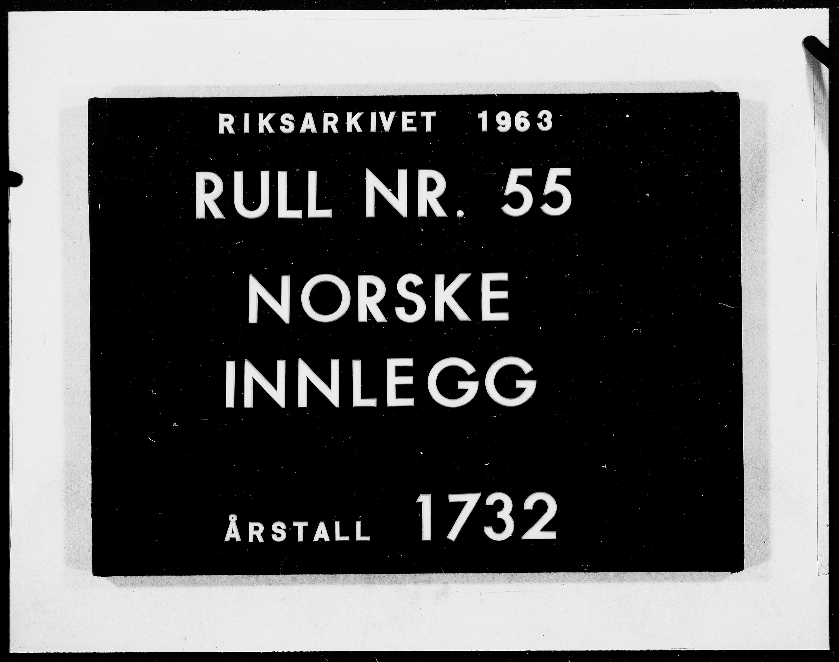 Danske Kanselli 1572-1799, AV/RA-EA-3023/F/Fc/Fcc/Fcca/L0111: Norske innlegg 1572-1799, 1732, s. 396