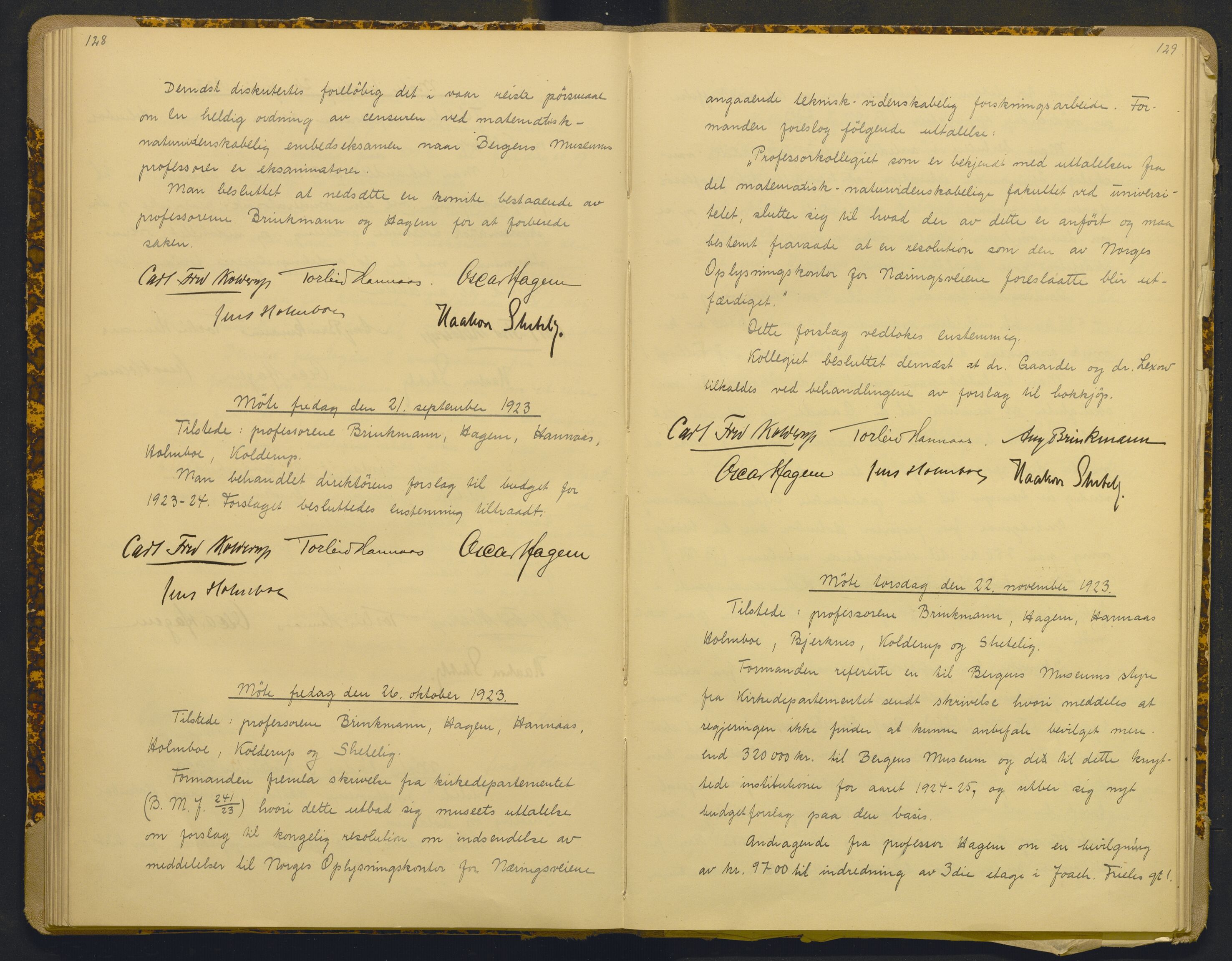 Bergens Museum, AV/SAB-A-17301/18/A/L0001: Bestyrerkollegiets forhandlingsprotokoll med register , 1907-1927, s. 128-129