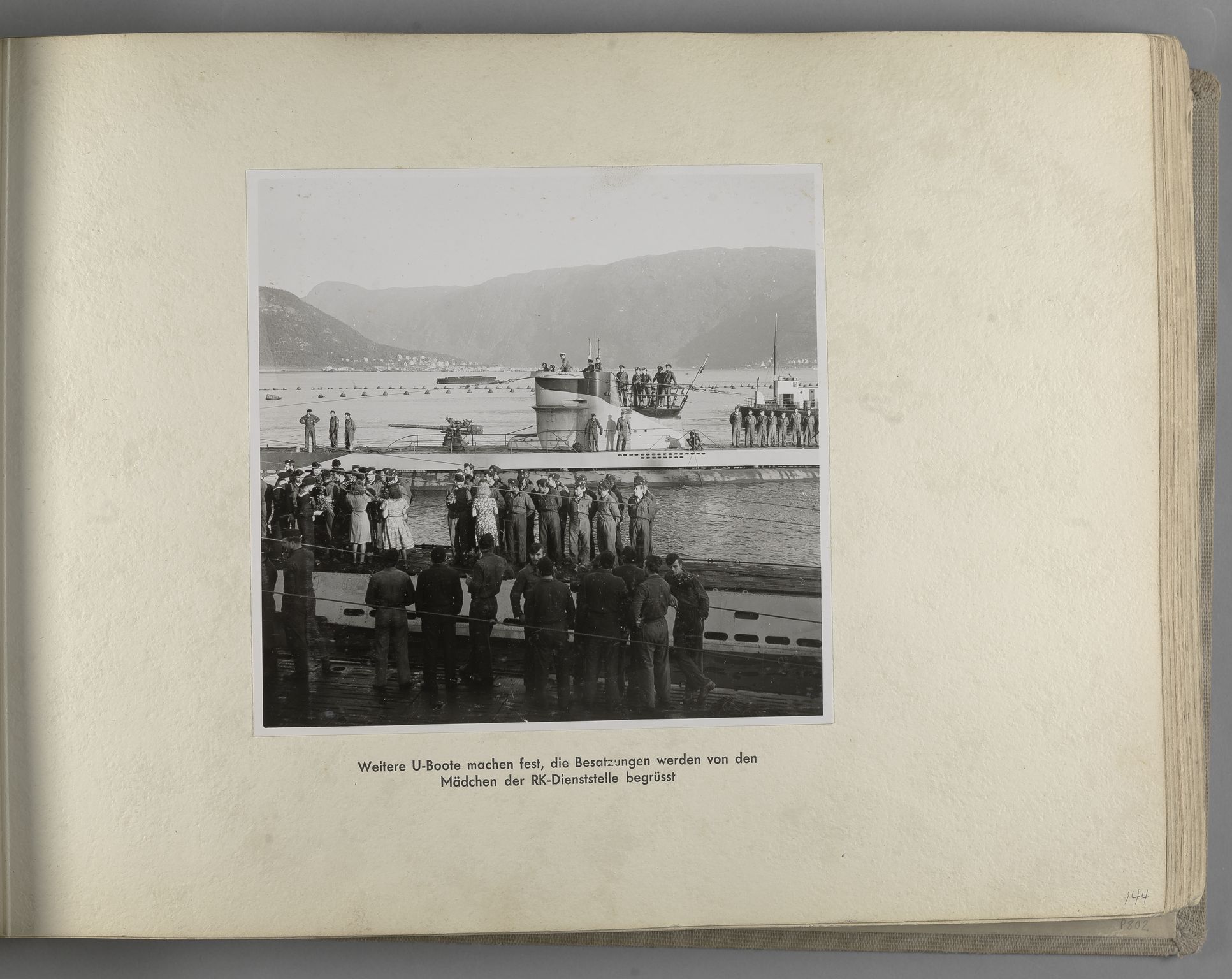 Tyske arkiver, Reichskommissariat, Bildarchiv, AV/RA-RAFA-3309/U/L0071: Fotoalbum: Mit dem Reichskommissar nach Nordnorwegen und Finnland 10. bis 27. Juli 1942, 1942, s. 59