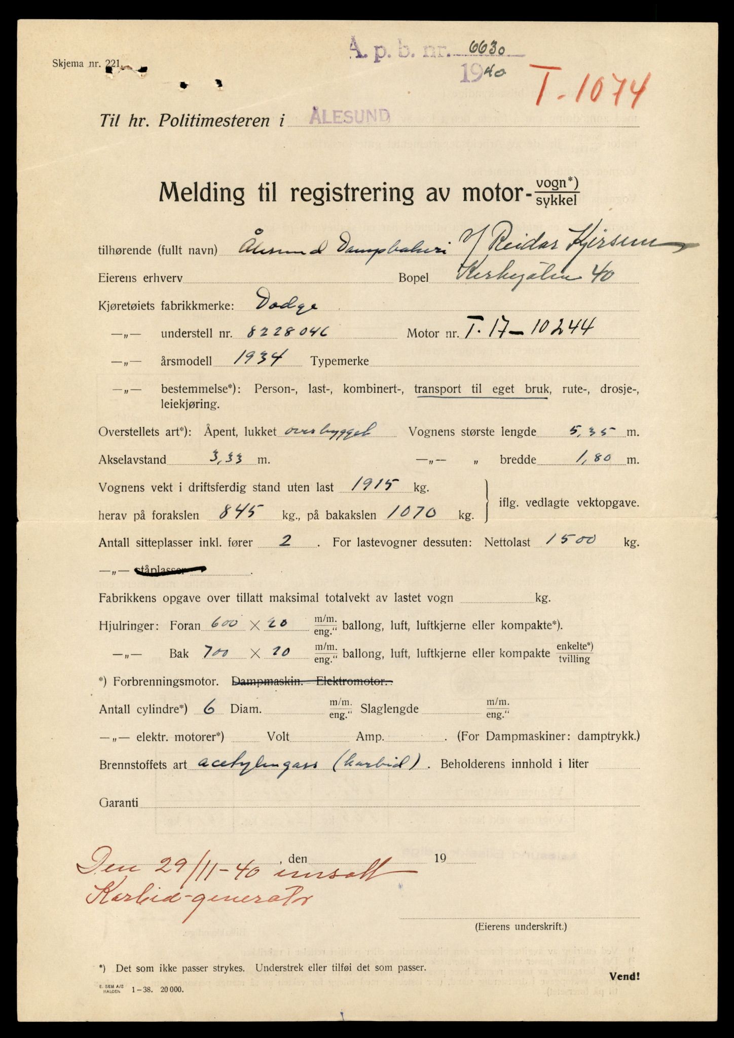 Møre og Romsdal vegkontor - Ålesund trafikkstasjon, AV/SAT-A-4099/F/Fe/L0034: Registreringskort for kjøretøy T 12500 - T 12652, 1927-1998, s. 568