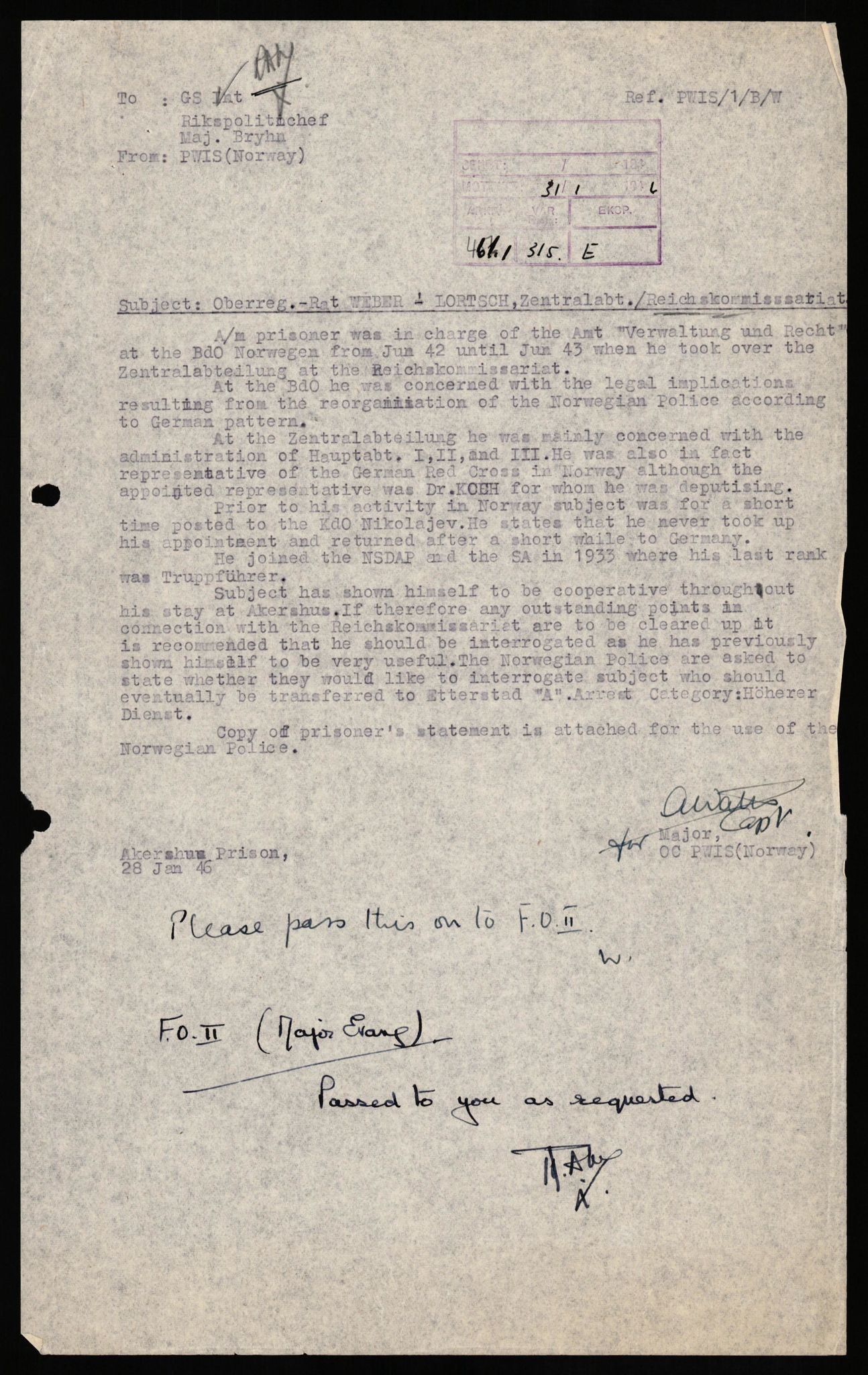 Forsvaret, Forsvarets overkommando II, AV/RA-RAFA-3915/D/Db/L0035: CI Questionaires. Tyske okkupasjonsstyrker i Norge. Tyskere., 1945-1946, s. 31