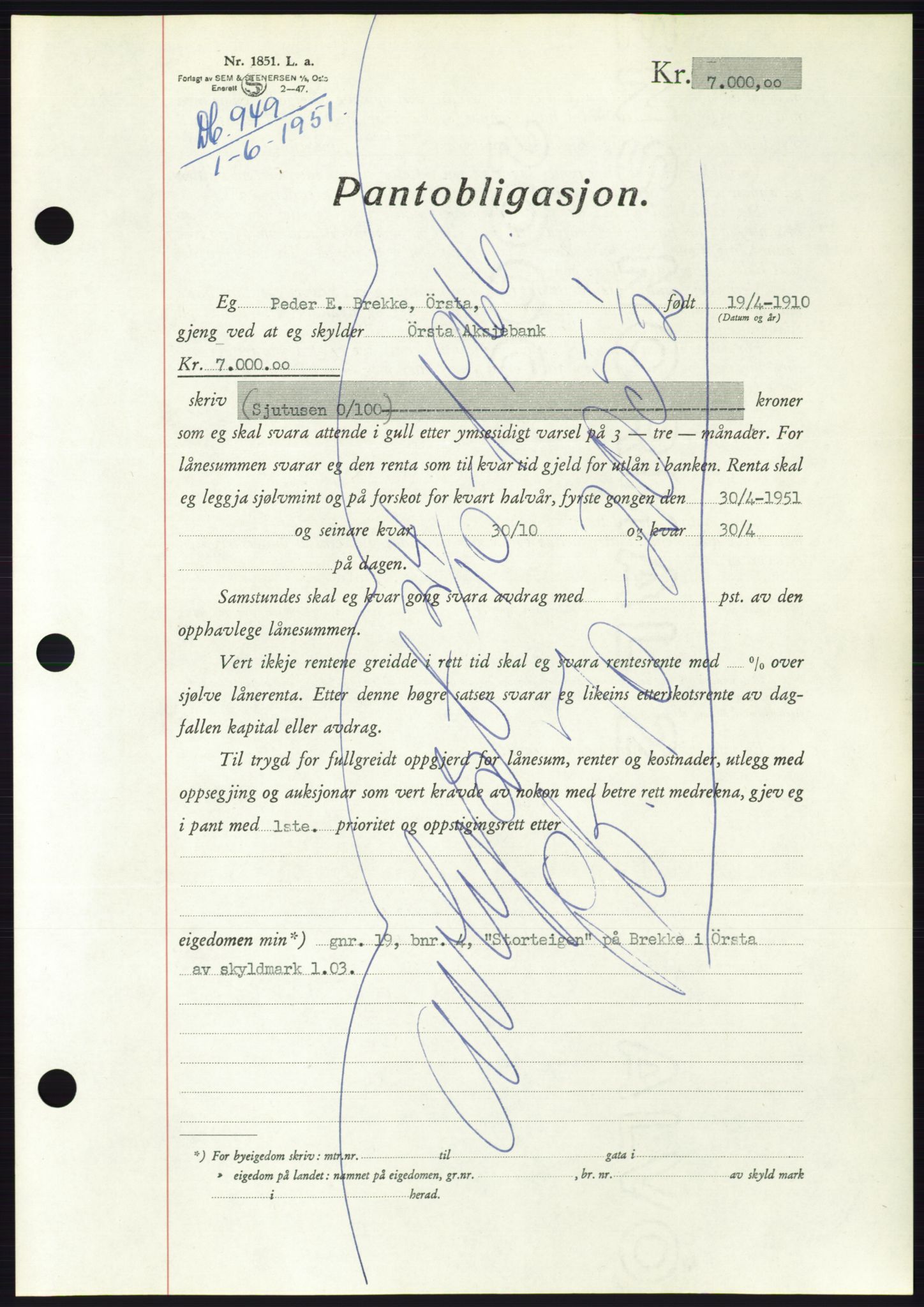 Søre Sunnmøre sorenskriveri, SAT/A-4122/1/2/2C/L0120: Pantebok nr. 8B, 1951-1951, Dagboknr: 949/1951