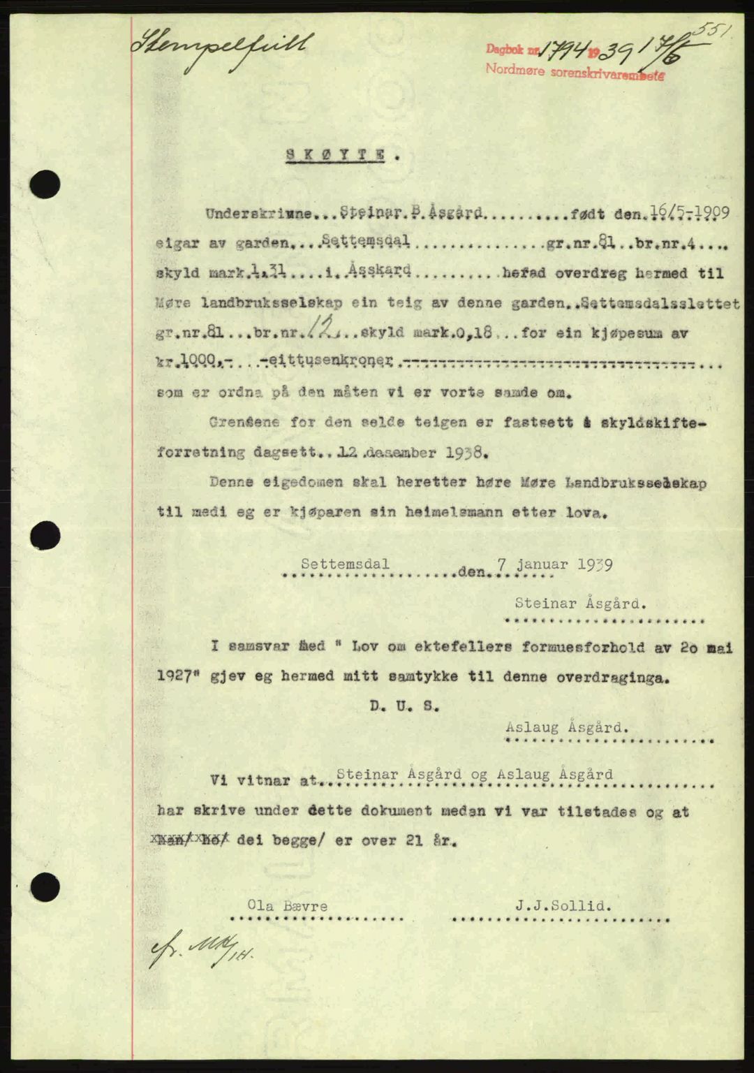 Nordmøre sorenskriveri, SAT/A-4132/1/2/2Ca: Pantebok nr. A86, 1939-1939, Dagboknr: 1794/1939