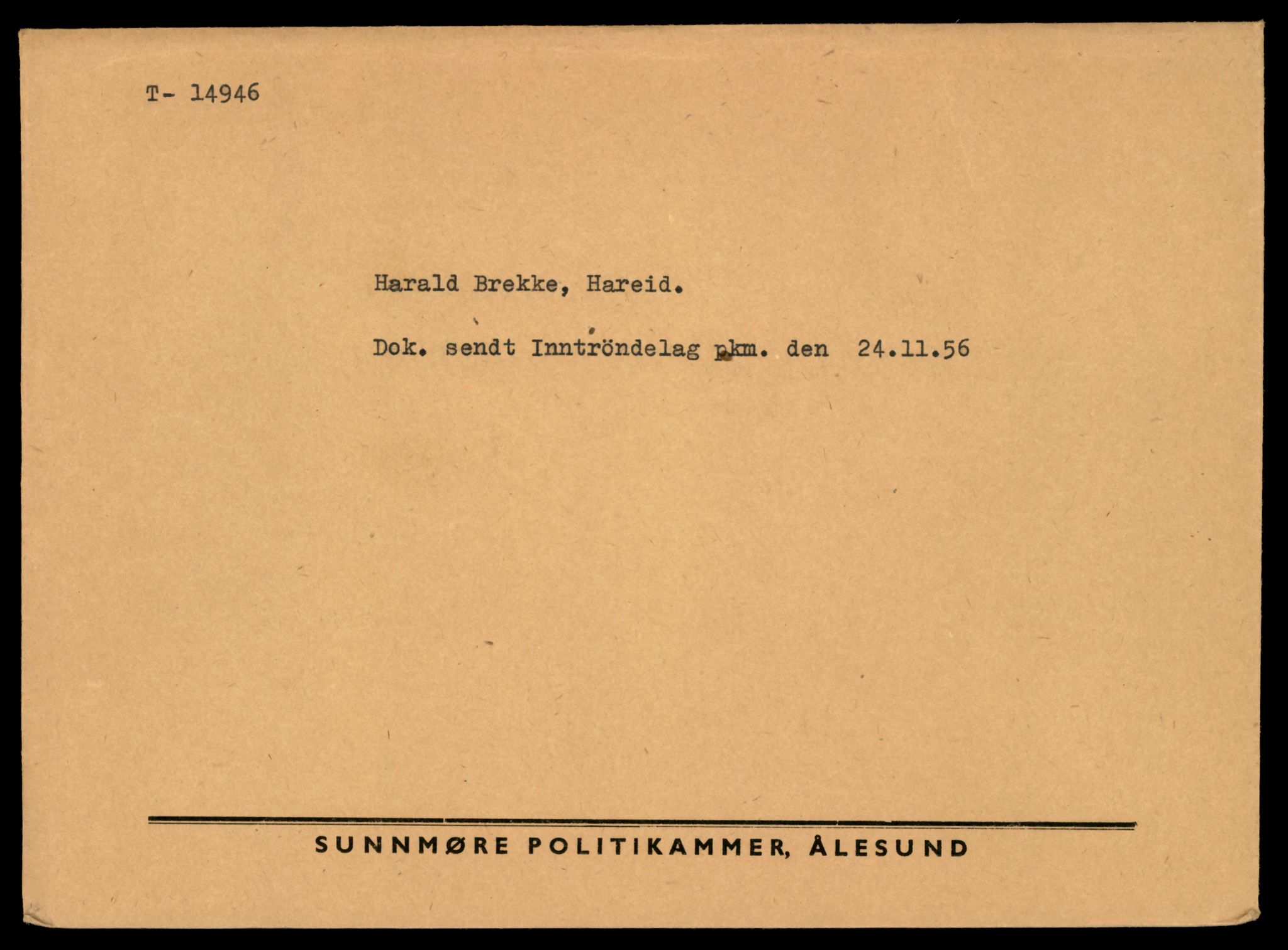 Møre og Romsdal vegkontor - Ålesund trafikkstasjon, AV/SAT-A-4099/F/Fe/L0049: Registreringskort for kjøretøy T 14864 - T 18613, 1927-1998, s. 1899