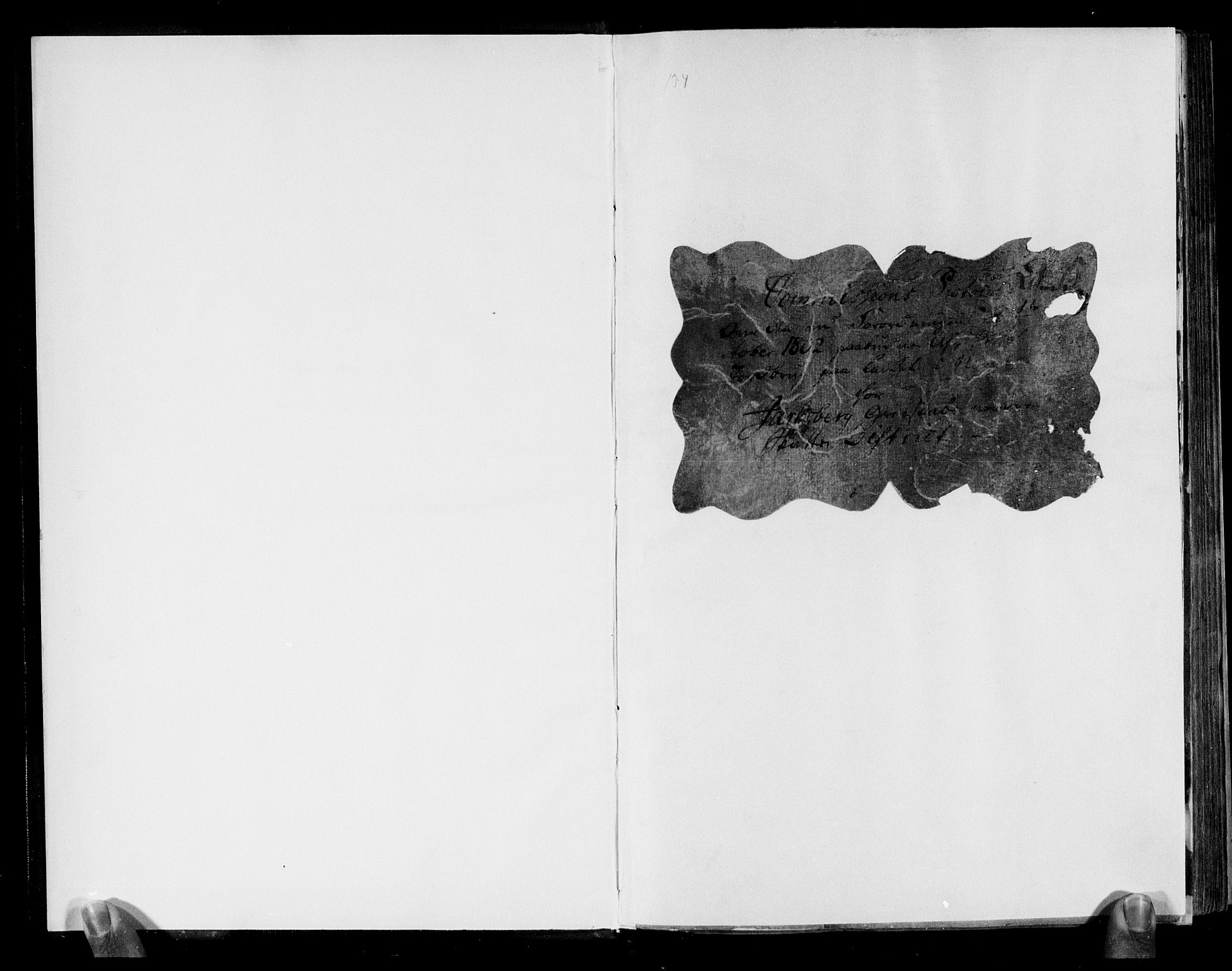Rentekammeret inntil 1814, Realistisk ordnet avdeling, AV/RA-EA-4070/N/Ne/Nea/L0174: Jarlsberg grevskap. Kommisjonsprotokoll for grevskapets nordre distrikt - Lardal, Hof, Sande, Skoger, Botne og Våle prestegjeld, 1803, s. 2