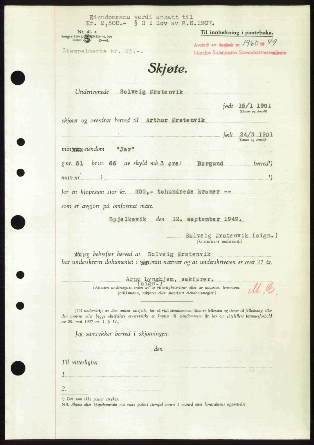 Nordre Sunnmøre sorenskriveri, SAT/A-0006/1/2/2C/2Ca: Pantebok nr. A32, 1949-1949, Dagboknr: 1960/1949