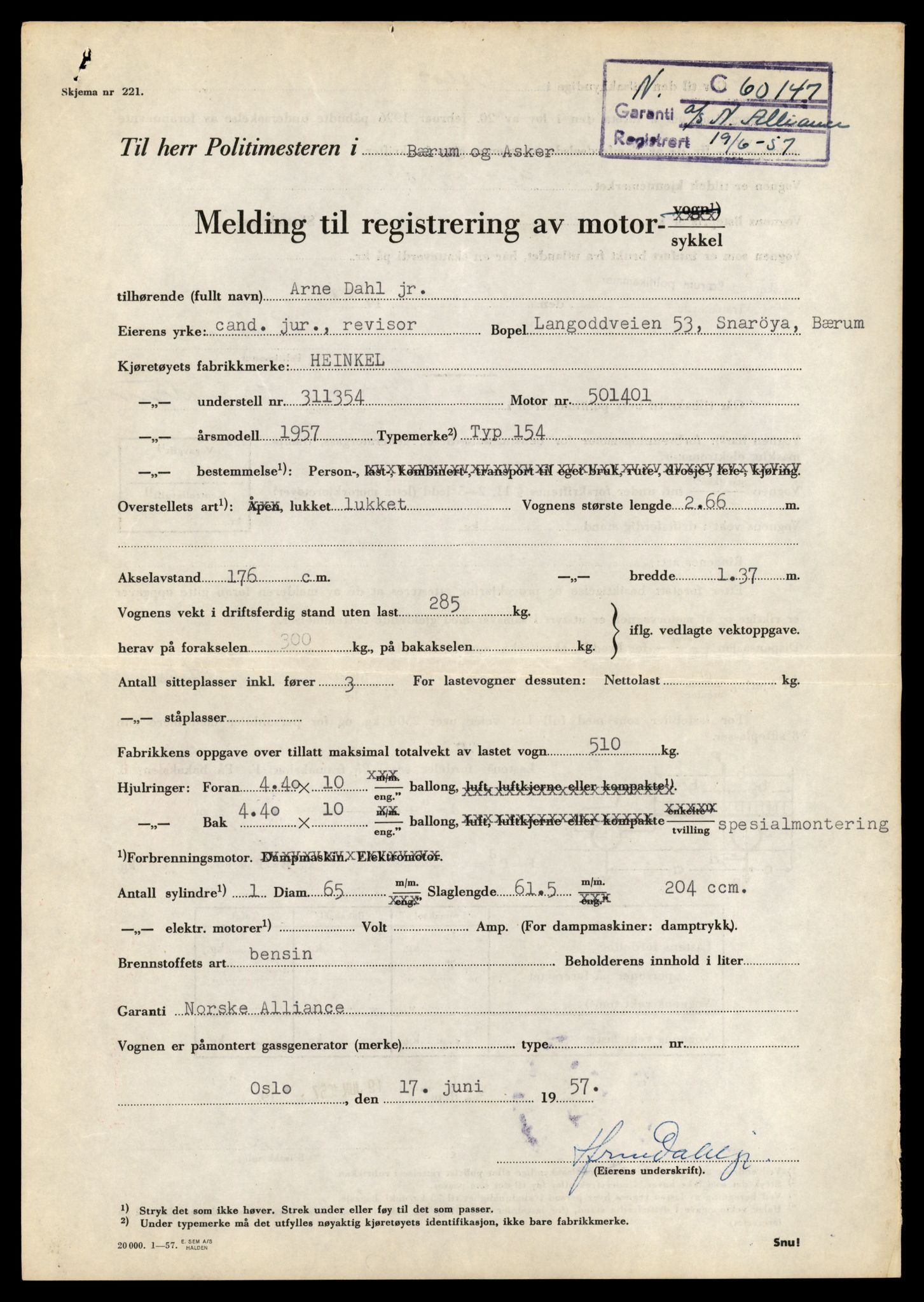 Møre og Romsdal vegkontor - Ålesund trafikkstasjon, AV/SAT-A-4099/F/Fe/L0042: Registreringskort for kjøretøy T 13906 - T 14079, 1927-1998, s. 33