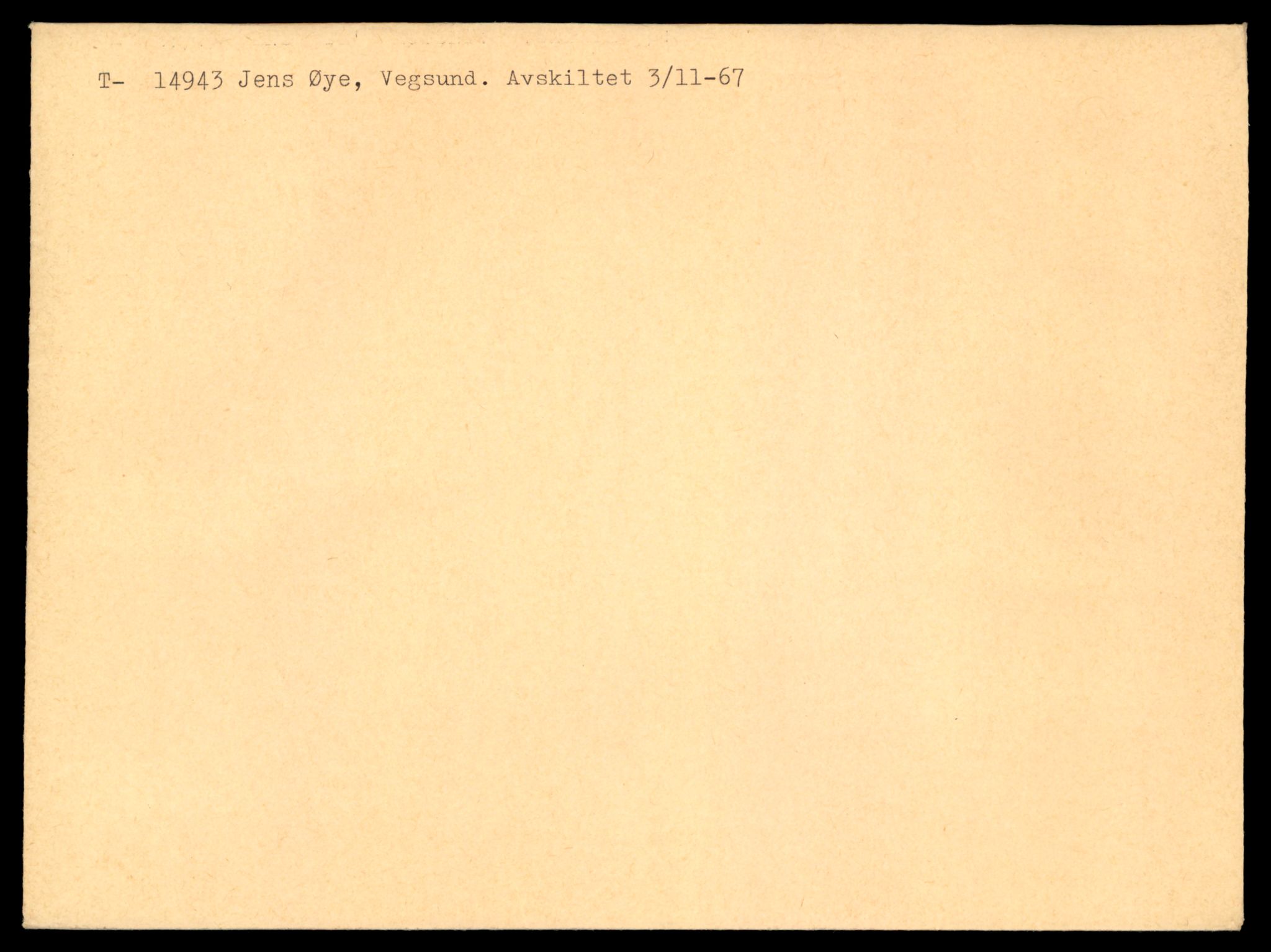 Møre og Romsdal vegkontor - Ålesund trafikkstasjon, AV/SAT-A-4099/F/Fe/L0049: Registreringskort for kjøretøy T 14864 - T 18613, 1927-1998, s. 1821