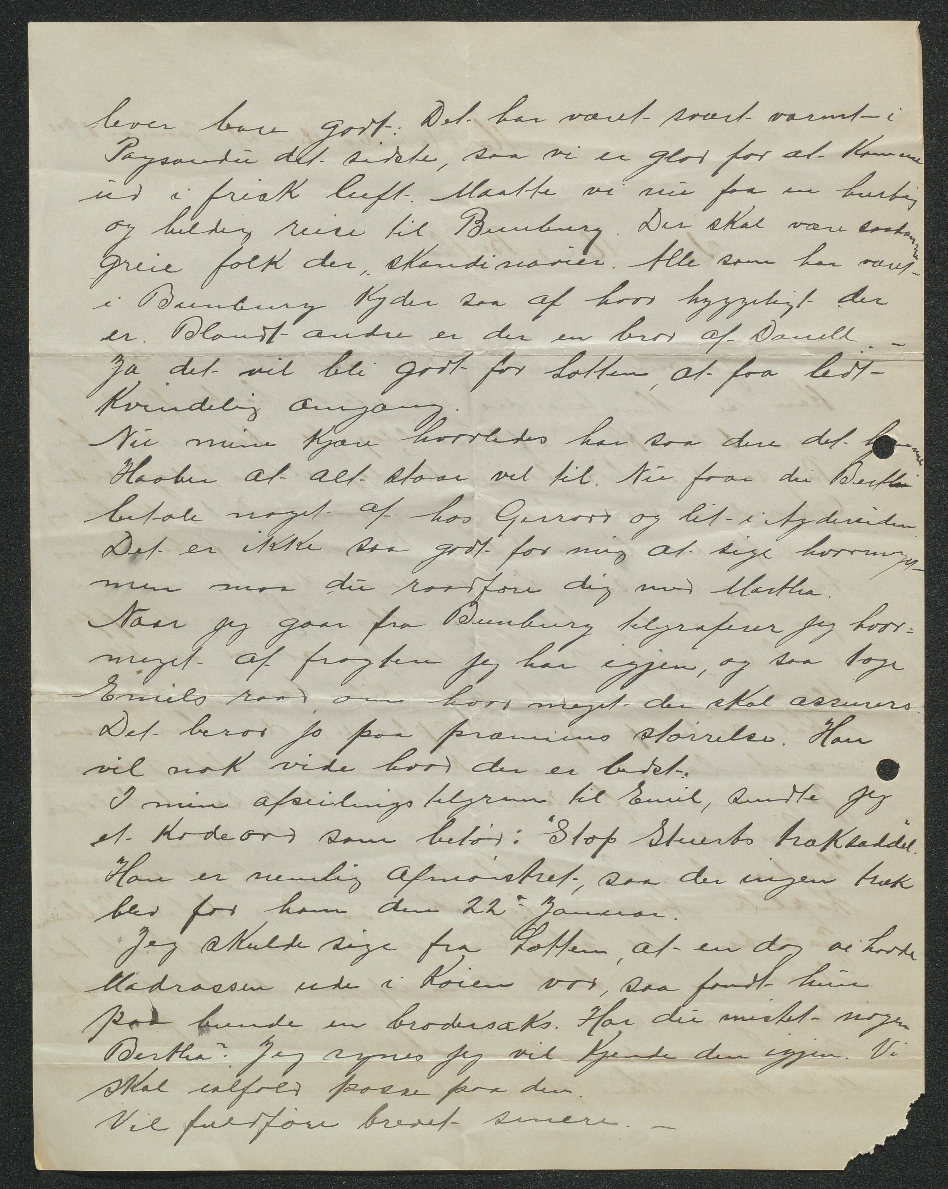 O. Terjesens rederi, AAKS/PA-2525/E/E02/L0001: Privat korrespondanse mellom reder Ole Terjesen og diverse familiemedlemmer, 1890-1916