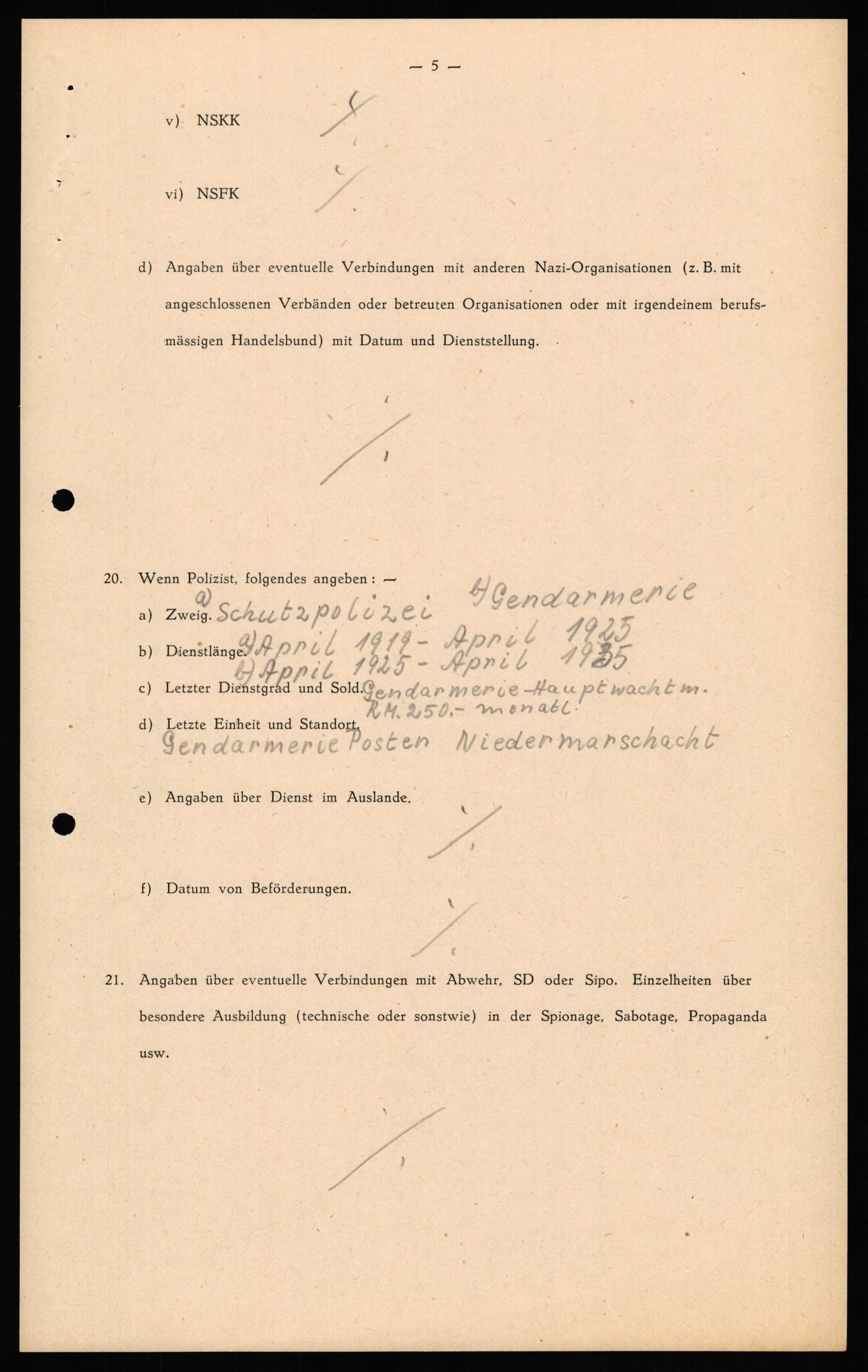 Forsvaret, Forsvarets overkommando II, RA/RAFA-3915/D/Db/L0027: CI Questionaires. Tyske okkupasjonsstyrker i Norge. Tyskere., 1945-1946, s. 347