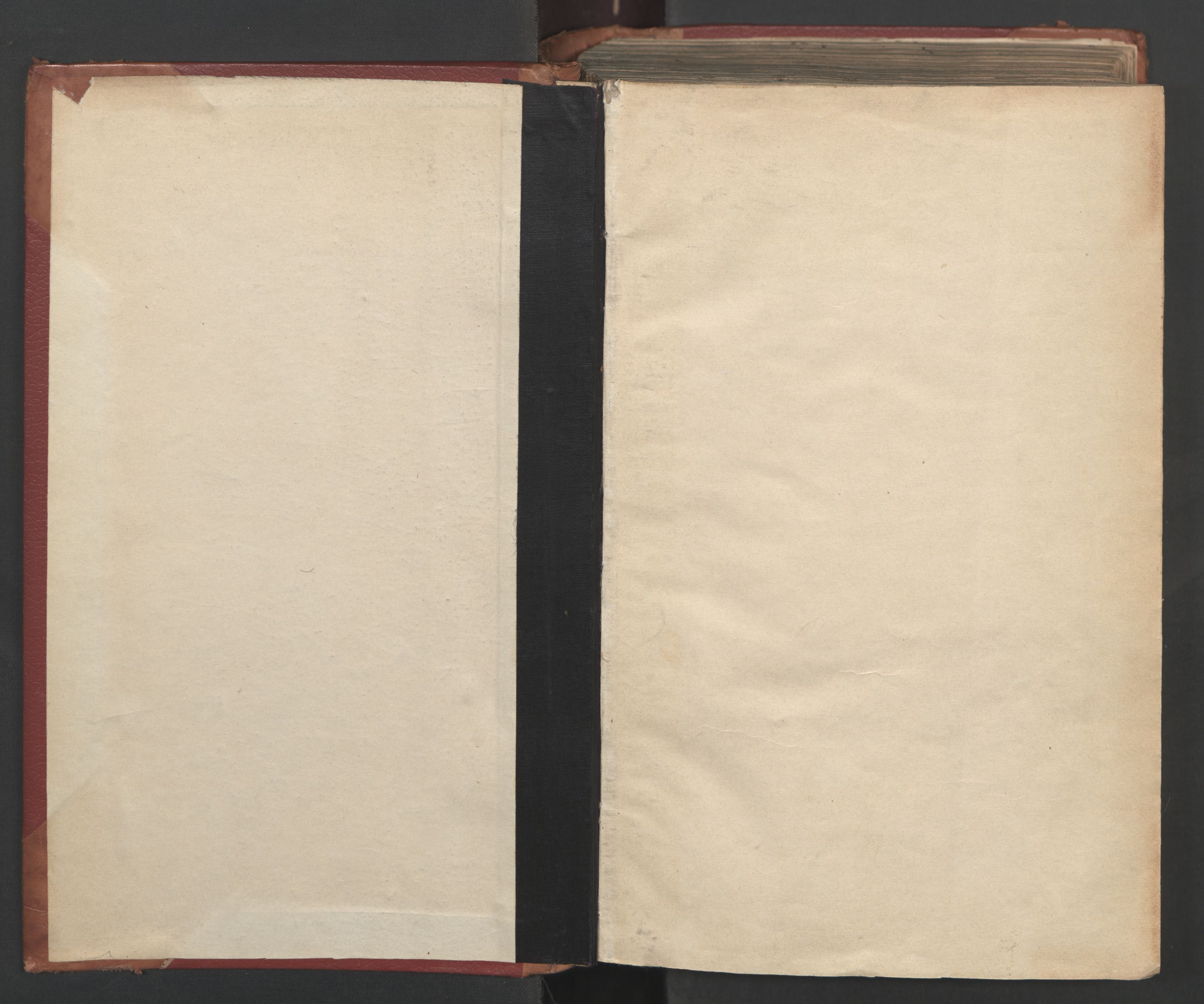 Nedre Romerike sorenskriveri, SAO/A-10469/F/Fc/L0013: Ekstrarettsprotokoll, 1831-1837