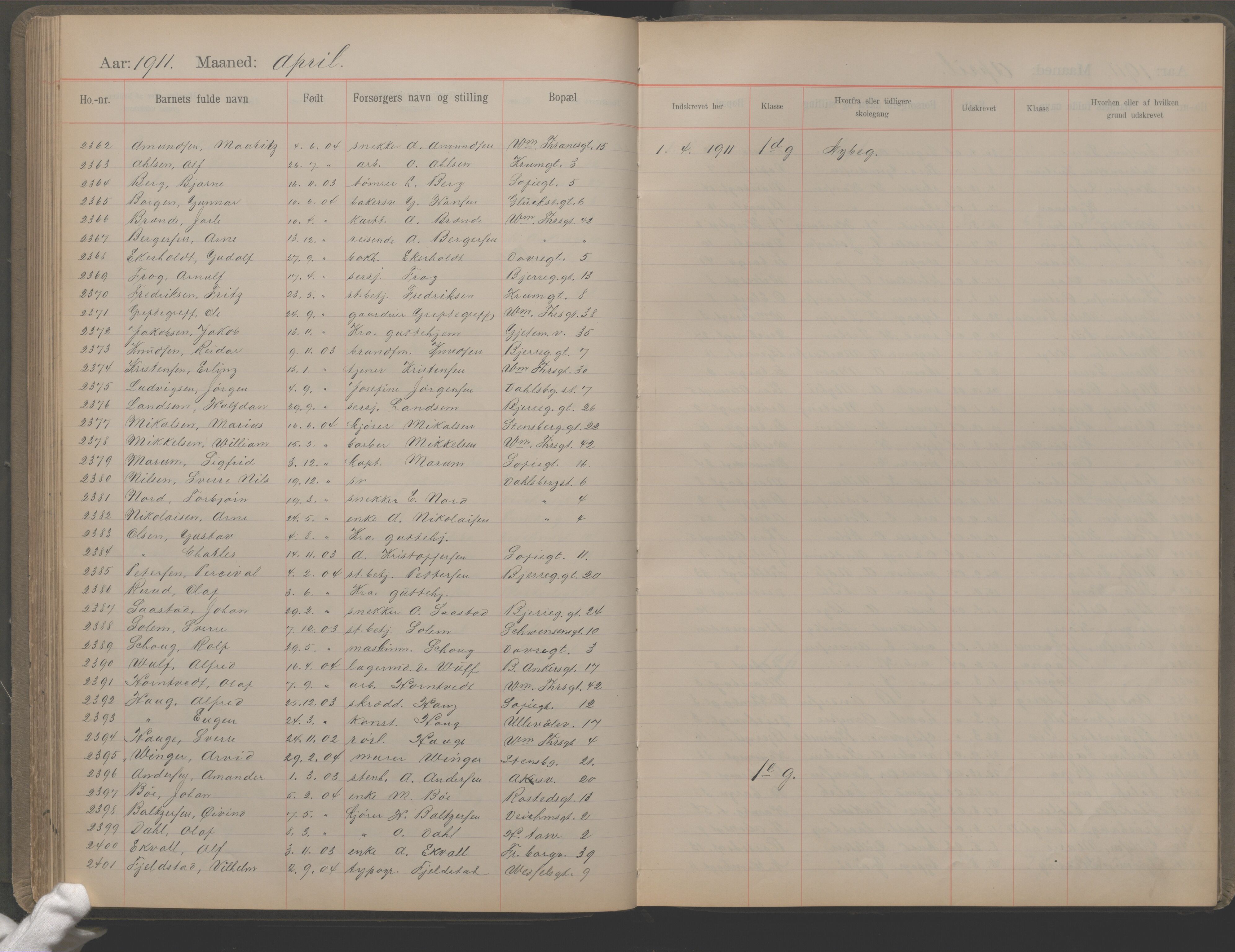 Møllergata skole, OBA/A-20129/F/Fa/L0002: Ut-/innskrivningsprotokoll, 1907-1932, s. 64