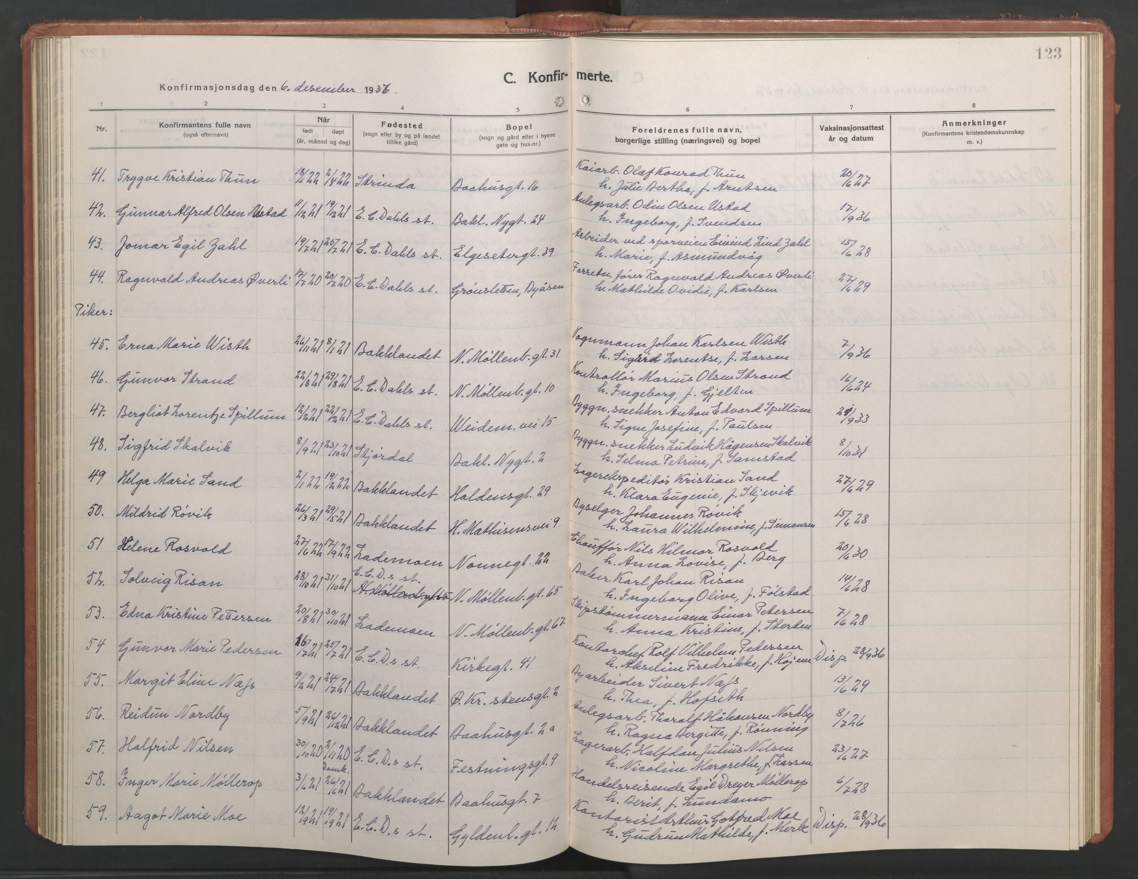 Ministerialprotokoller, klokkerbøker og fødselsregistre - Sør-Trøndelag, SAT/A-1456/604/L0228: Klokkerbok nr. 604C11, 1928-1950, s. 123