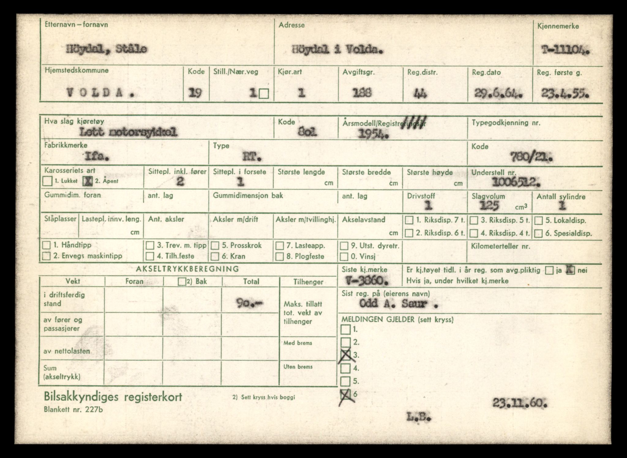 Møre og Romsdal vegkontor - Ålesund trafikkstasjon, AV/SAT-A-4099/F/Fe/L0026: Registreringskort for kjøretøy T 11046 - T 11160, 1927-1998, s. 1713