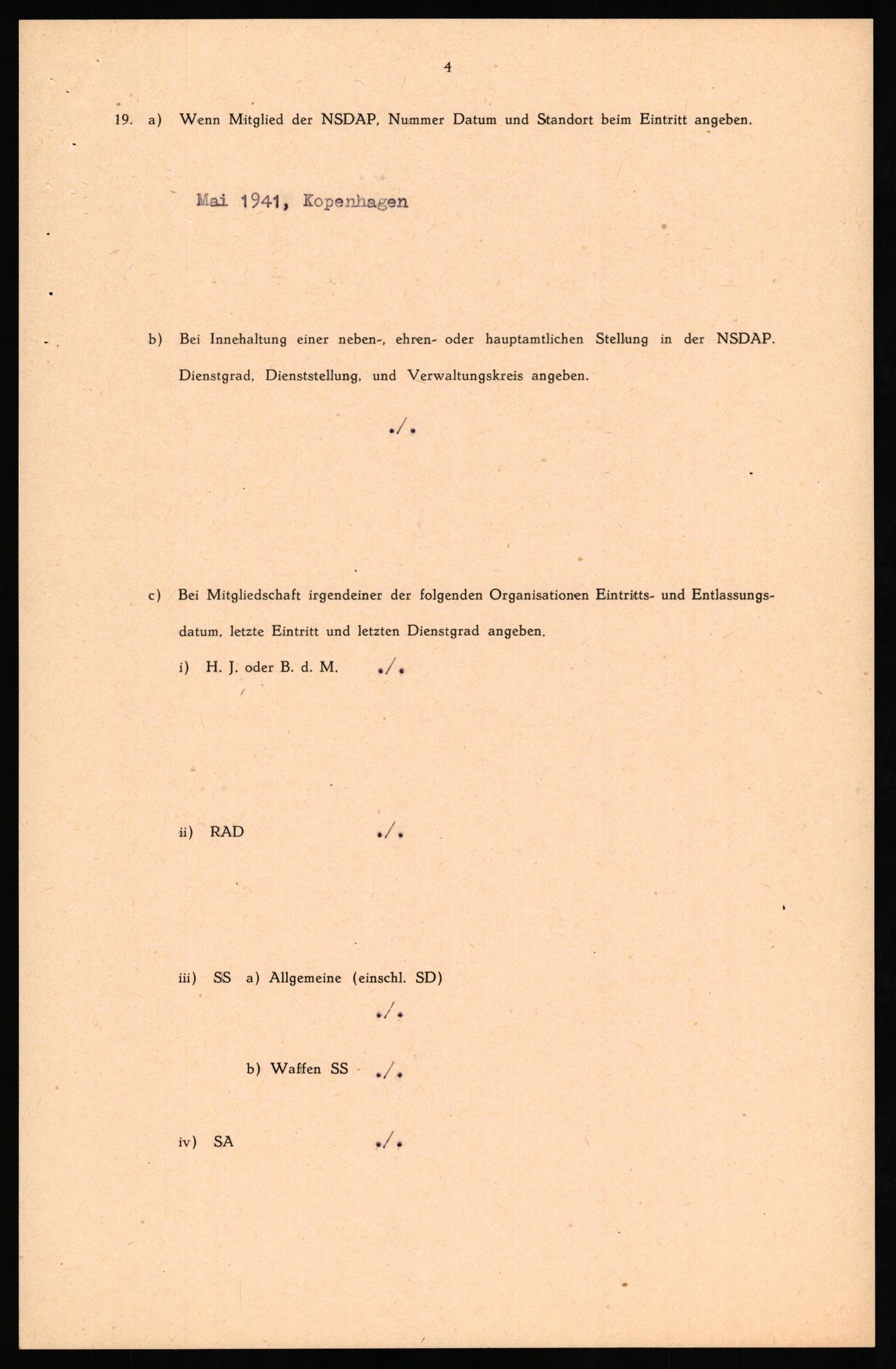 Forsvaret, Forsvarets overkommando II, AV/RA-RAFA-3915/D/Db/L0027: CI Questionaires. Tyske okkupasjonsstyrker i Norge. Tyskere., 1945-1946, s. 246