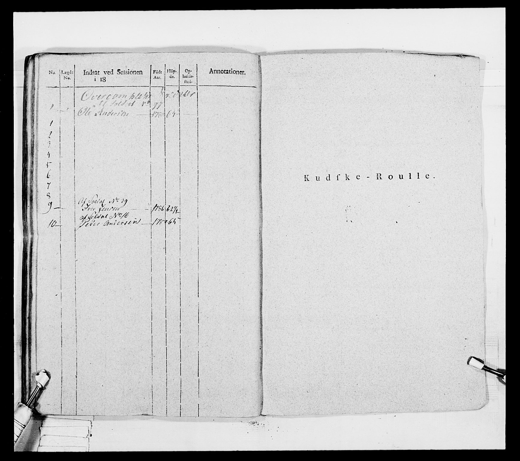 Generalitets- og kommissariatskollegiet, Det kongelige norske kommissariatskollegium, AV/RA-EA-5420/E/Eh/L0042: 1. Akershusiske nasjonale infanteriregiment, 1810, s. 197