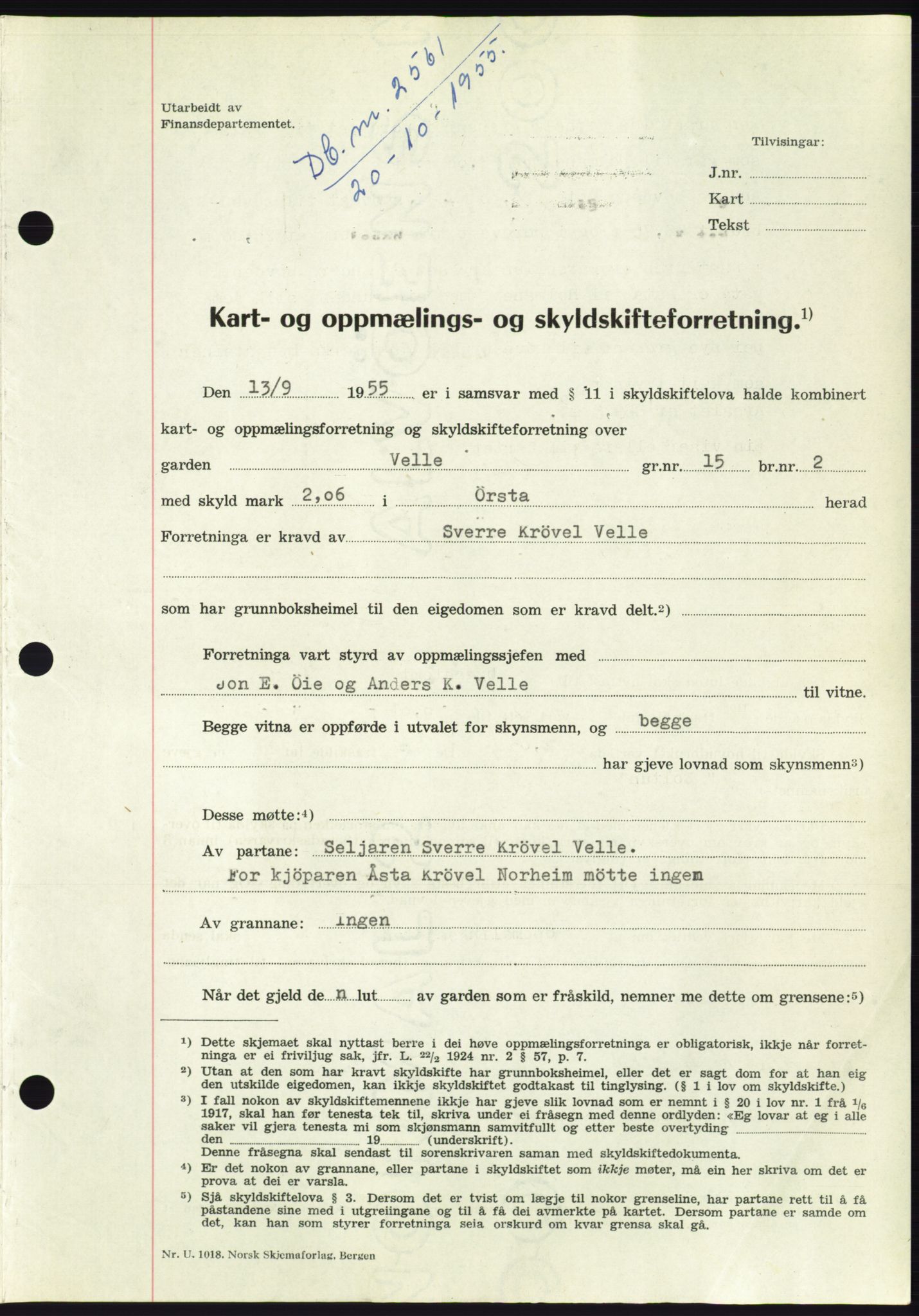 Søre Sunnmøre sorenskriveri, SAT/A-4122/1/2/2C/L0102: Pantebok nr. 28A, 1955-1956, Dagboknr: 2561/1955