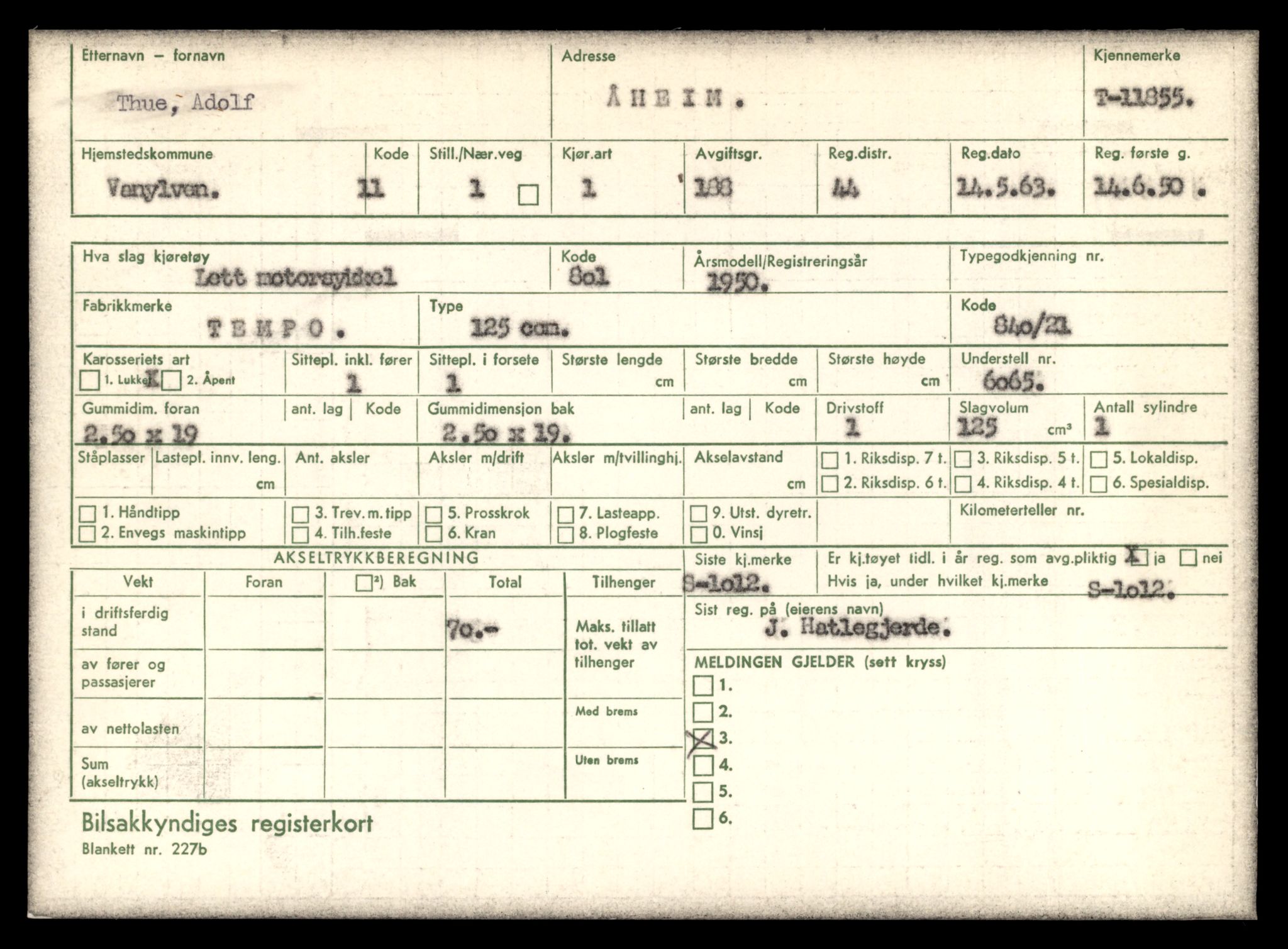 Møre og Romsdal vegkontor - Ålesund trafikkstasjon, AV/SAT-A-4099/F/Fe/L0031: Registreringskort for kjøretøy T 11800 - T 11996, 1927-1998, s. 999