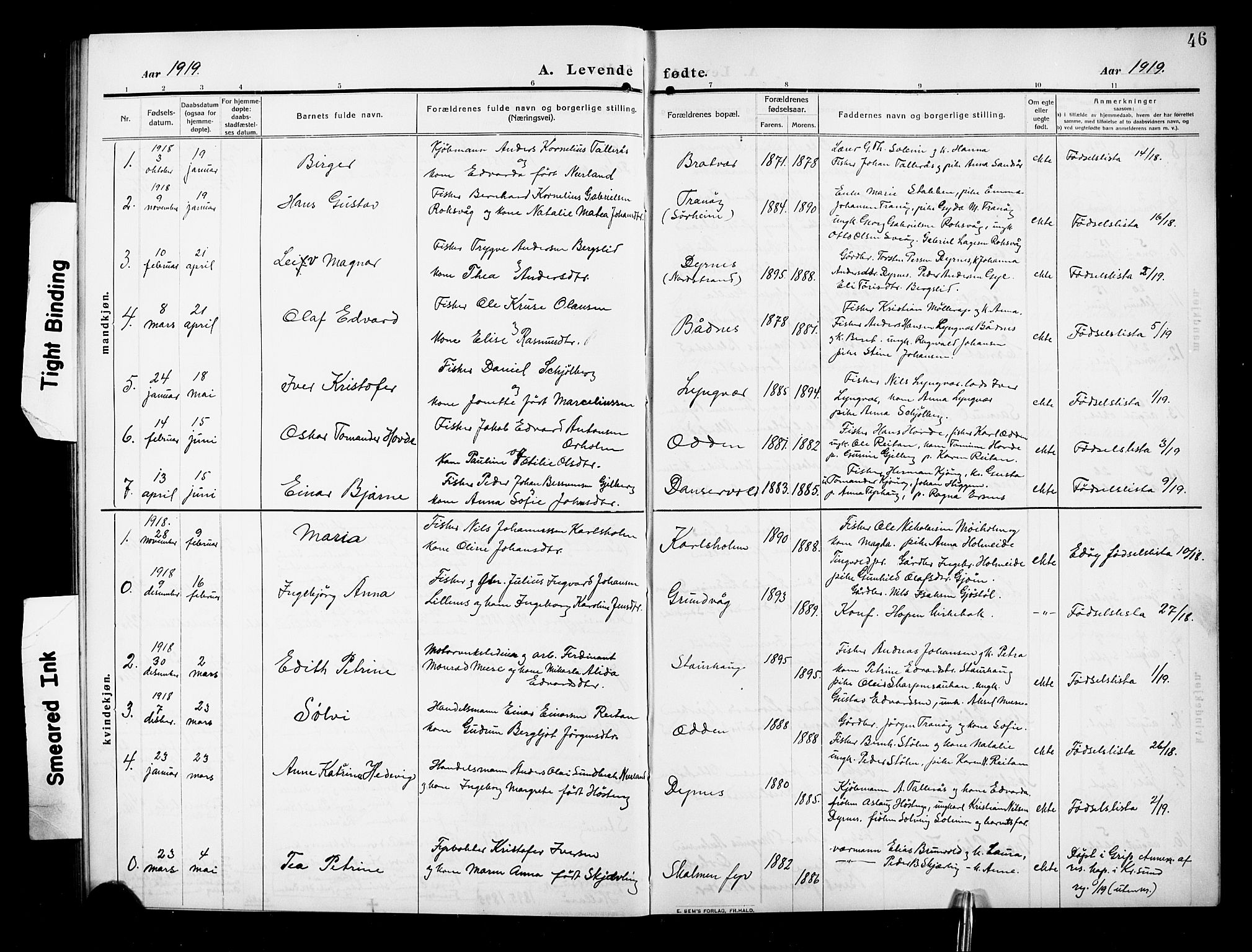 Ministerialprotokoller, klokkerbøker og fødselsregistre - Møre og Romsdal, AV/SAT-A-1454/582/L0949: Klokkerbok nr. 582C01, 1909-1925, s. 46