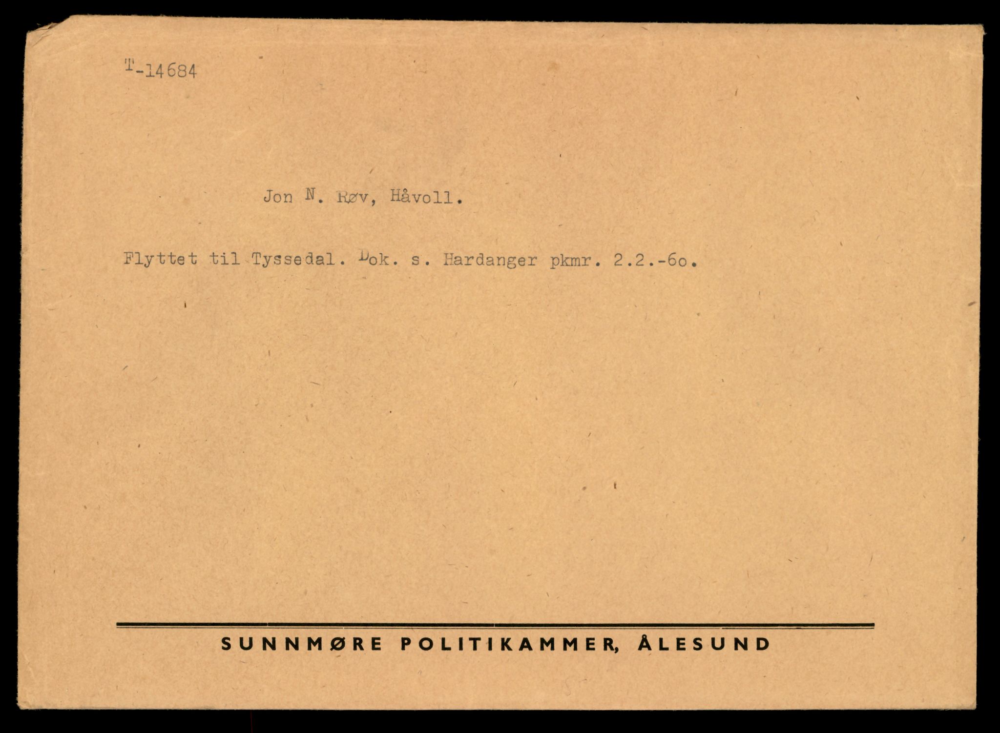 Møre og Romsdal vegkontor - Ålesund trafikkstasjon, AV/SAT-A-4099/F/Fe/L0047: Registreringskort for kjøretøy T 14580 - T 14720, 1927-1998, s. 2443
