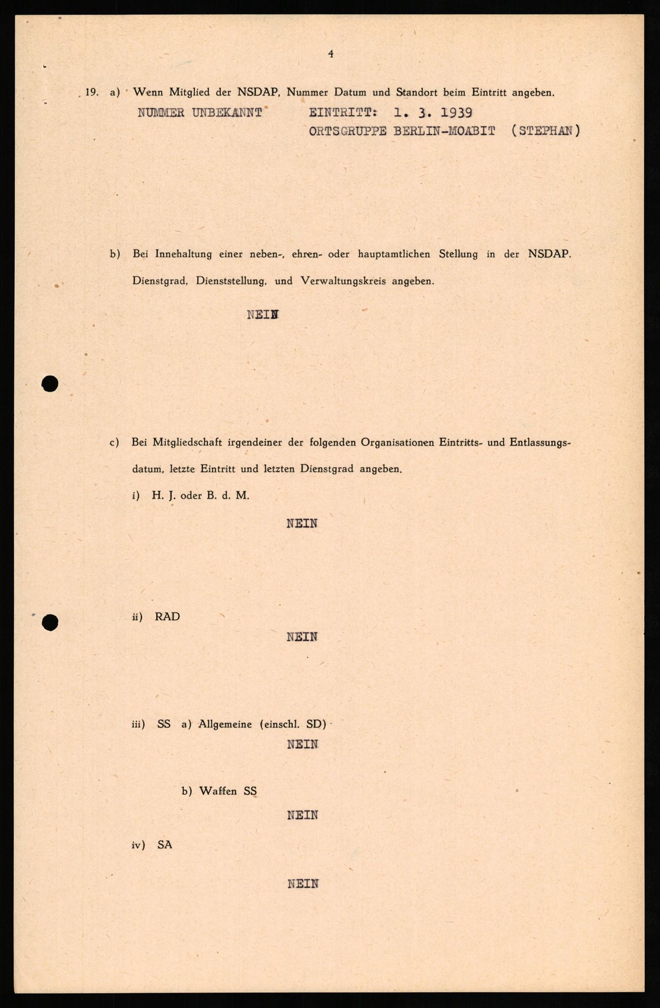 Forsvaret, Forsvarets overkommando II, AV/RA-RAFA-3915/D/Db/L0030: CI Questionaires. Tyske okkupasjonsstyrker i Norge. Tyskere., 1945-1946, s. 149