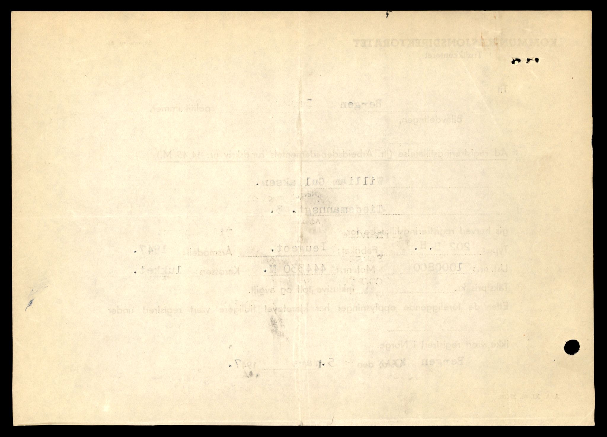 Møre og Romsdal vegkontor - Ålesund trafikkstasjon, AV/SAT-A-4099/F/Fe/L0049: Registreringskort for kjøretøy T 14864 - T 18613, 1927-1998, s. 2796