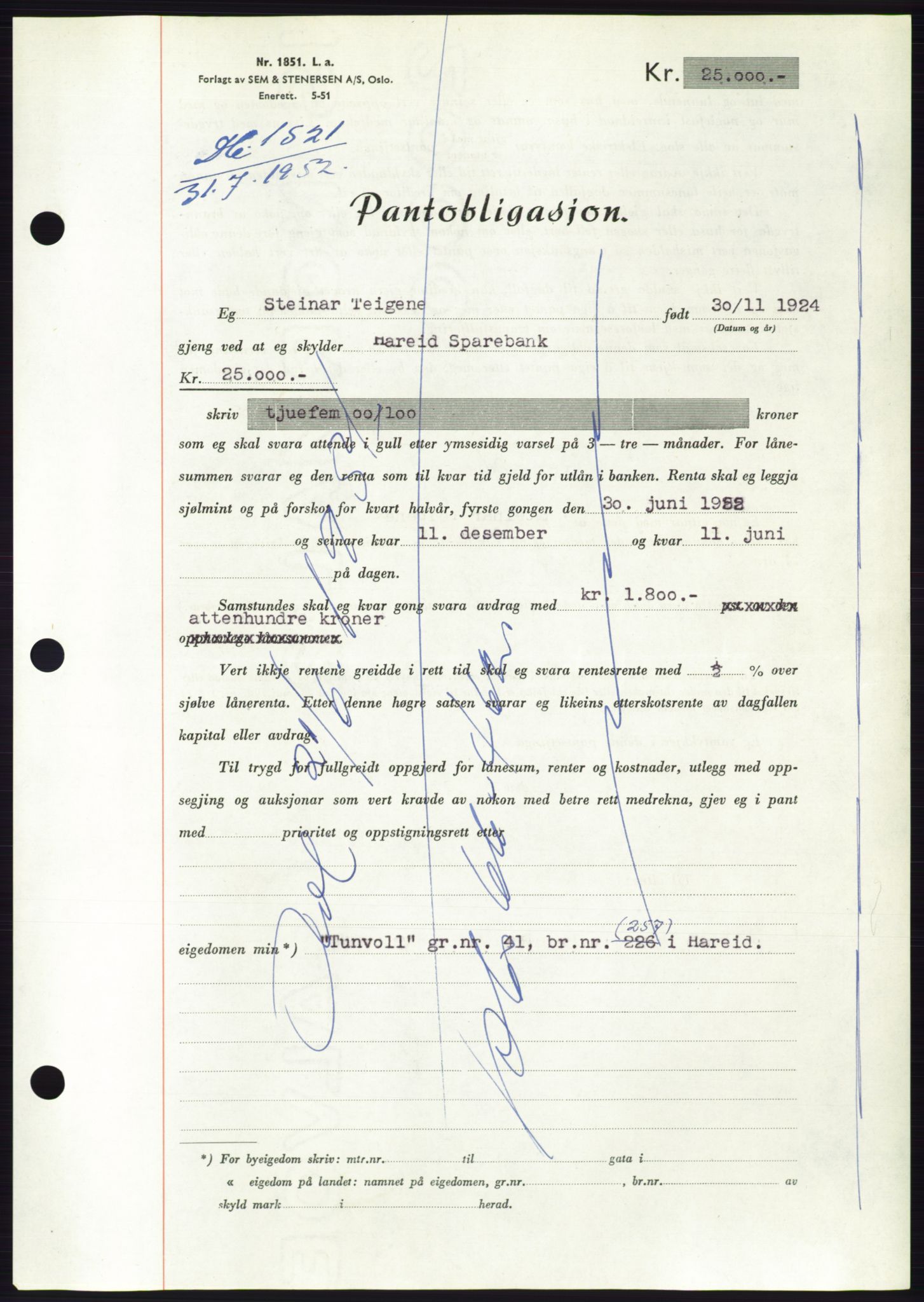 Søre Sunnmøre sorenskriveri, AV/SAT-A-4122/1/2/2C/L0121: Pantebok nr. 9B, 1951-1952, Dagboknr: 1521/1952