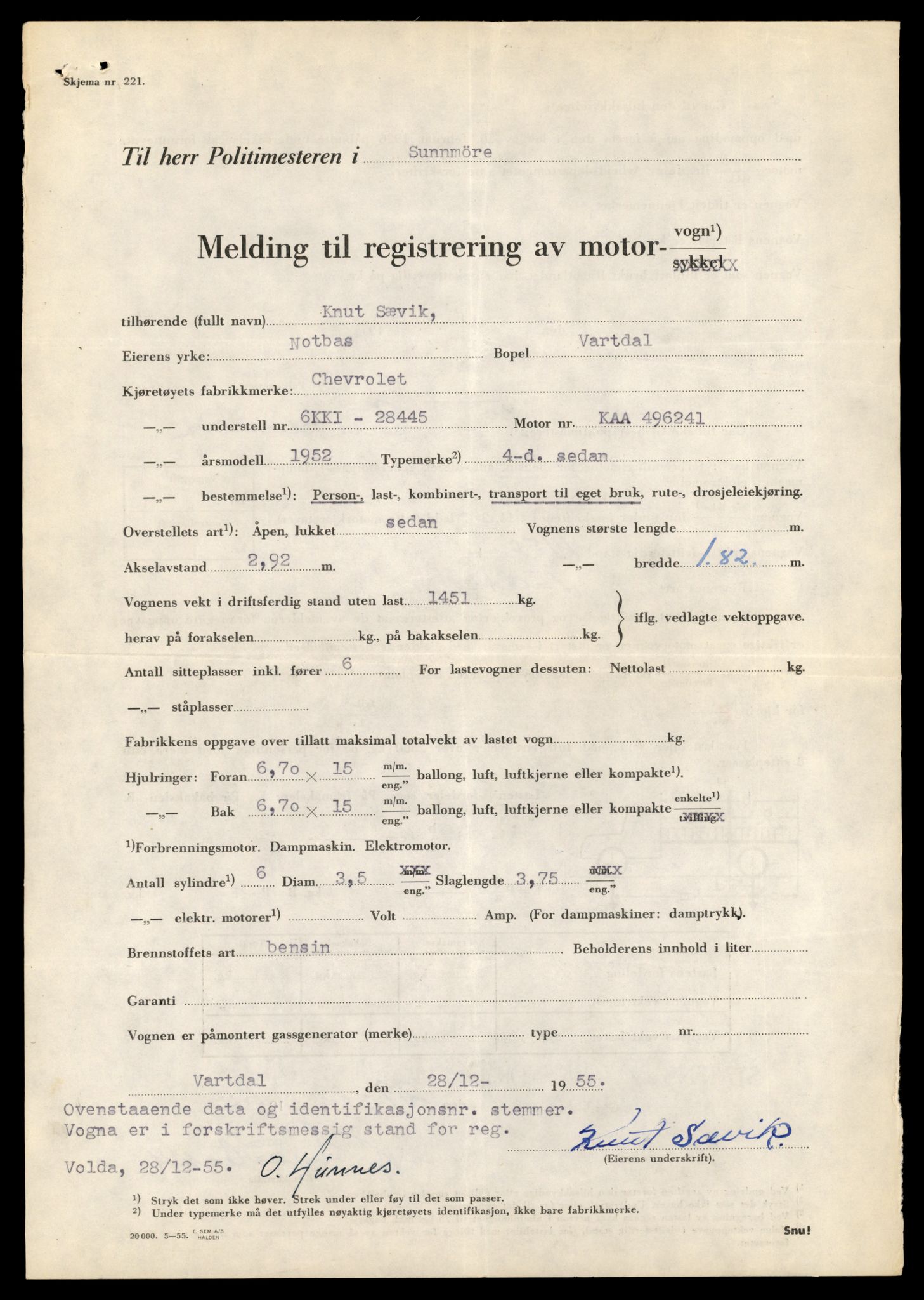Møre og Romsdal vegkontor - Ålesund trafikkstasjon, AV/SAT-A-4099/F/Fe/L0042: Registreringskort for kjøretøy T 13906 - T 14079, 1927-1998, s. 2161