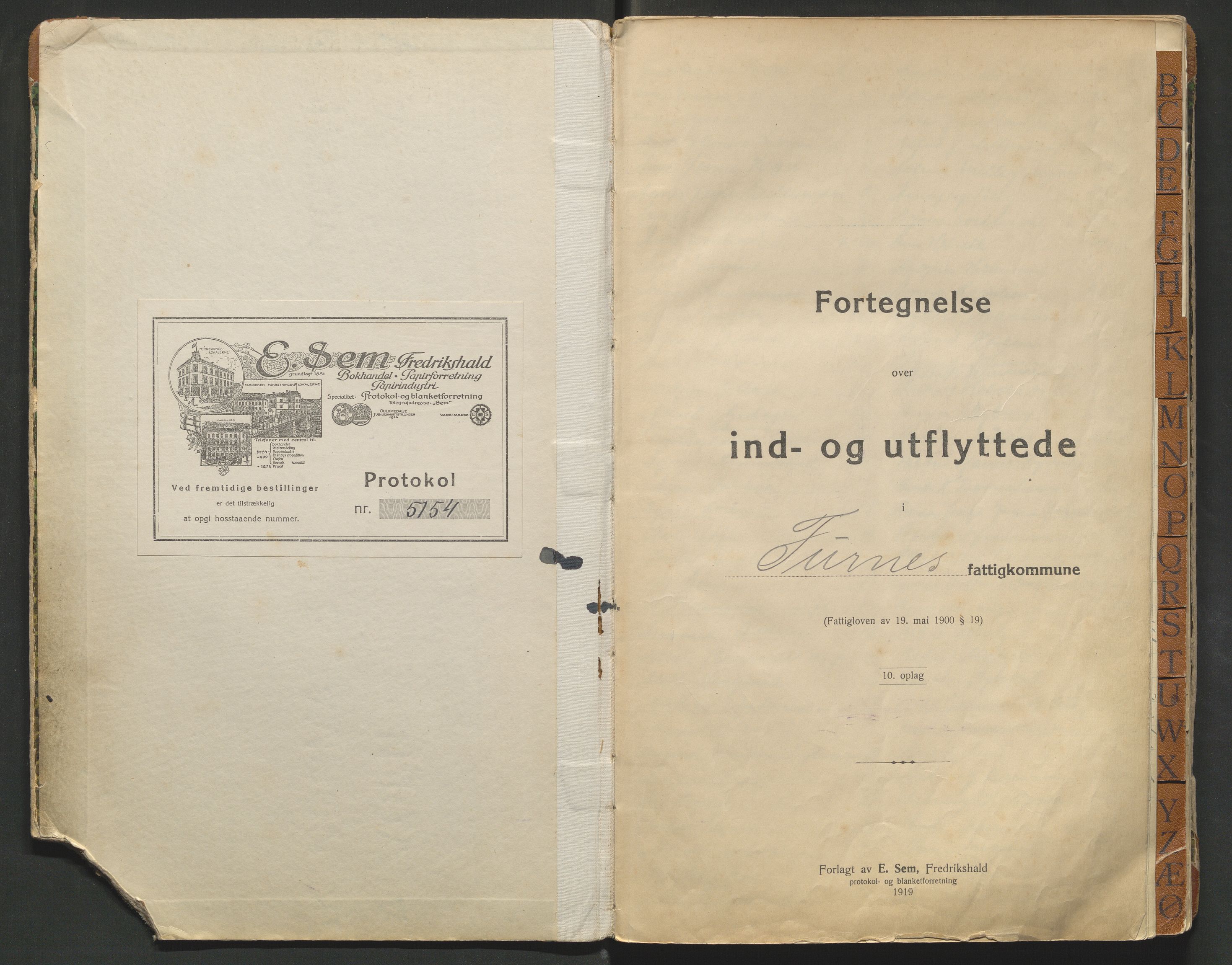 Brumunddal lensmannskontor, AV/SAH-LHR-012/N/Na/L0001: Protokoll over inn- og utflyttede, 1921-1929