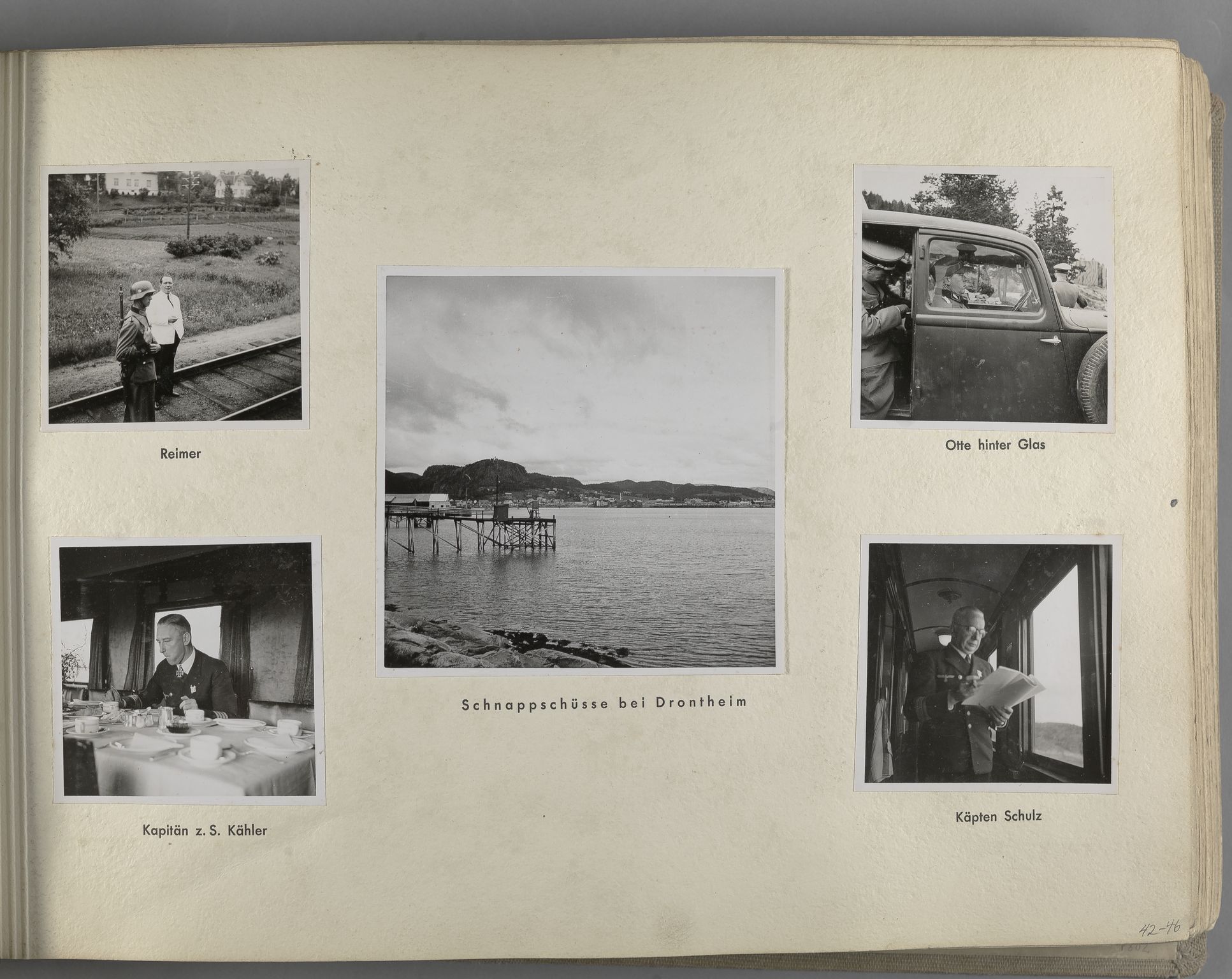 Tyske arkiver, Reichskommissariat, Bildarchiv, AV/RA-RAFA-3309/U/L0071: Fotoalbum: Mit dem Reichskommissar nach Nordnorwegen und Finnland 10. bis 27. Juli 1942, 1942, s. 21