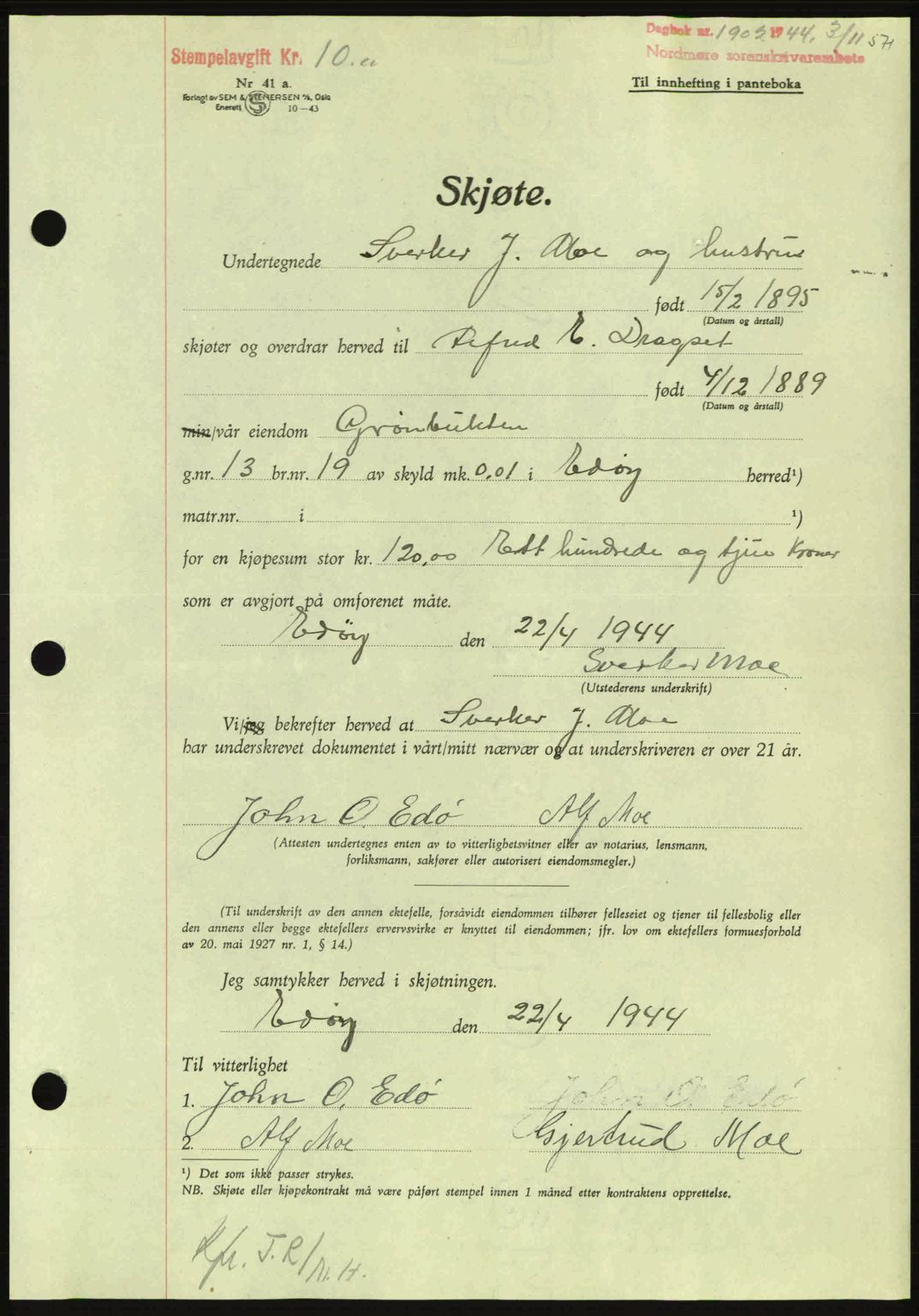 Nordmøre sorenskriveri, SAT/A-4132/1/2/2Ca: Pantebok nr. A98, 1944-1944, Dagboknr: 1902/1944