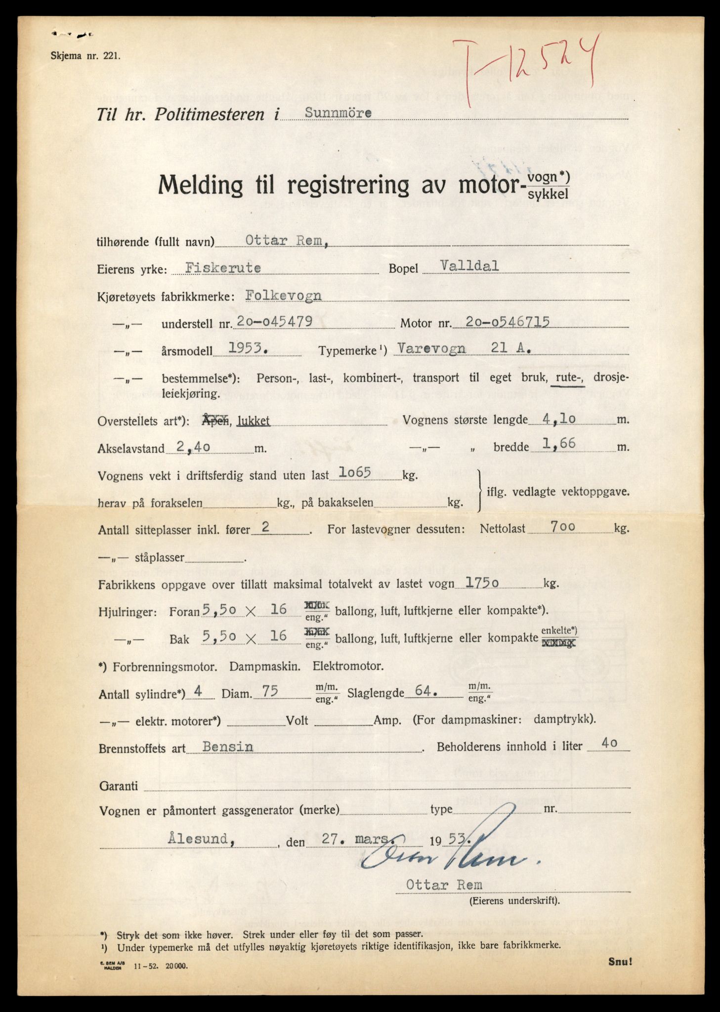 Møre og Romsdal vegkontor - Ålesund trafikkstasjon, AV/SAT-A-4099/F/Fe/L0034: Registreringskort for kjøretøy T 12500 - T 12652, 1927-1998, s. 424