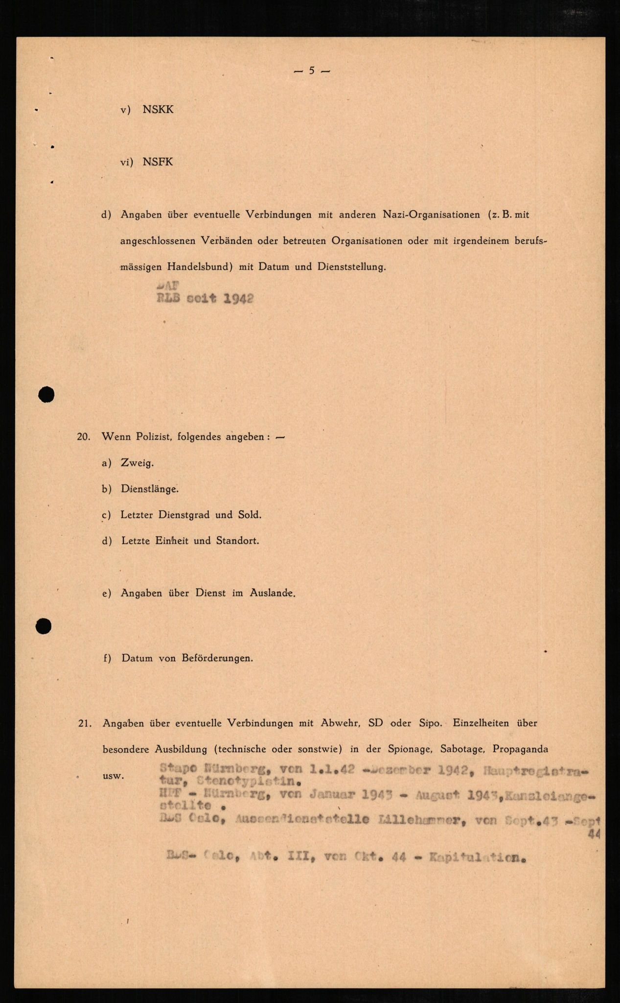 Forsvaret, Forsvarets overkommando II, RA/RAFA-3915/D/Db/L0007: CI Questionaires. Tyske okkupasjonsstyrker i Norge. Tyskere., 1945-1946, s. 372