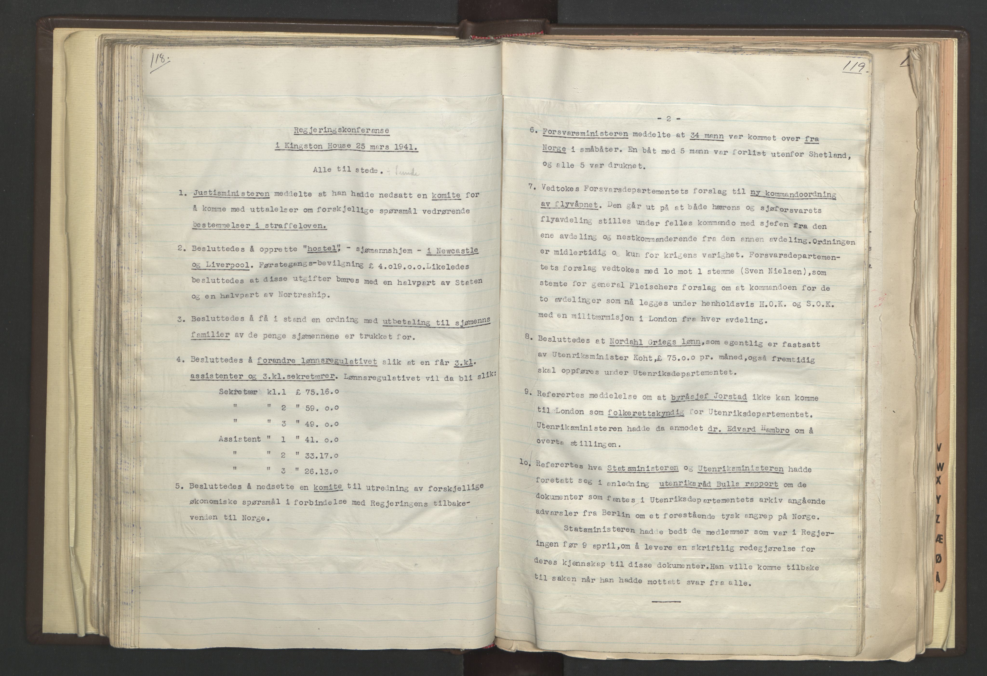 Statsministerens kontor, RA/S-1005/A/Aa/L0001: Referat fra regjeringskonferanser, 1940-1941, s. 118-119