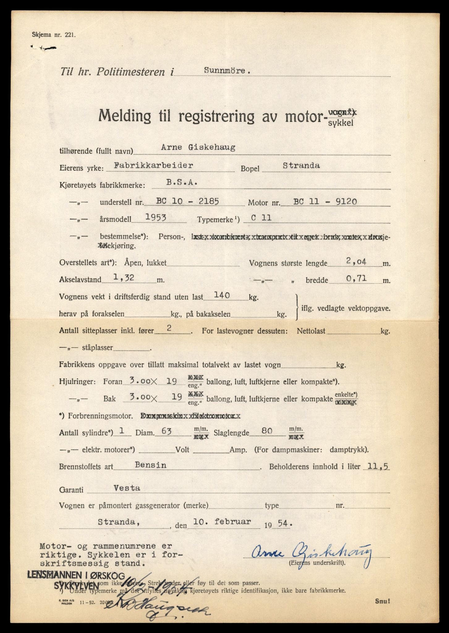 Møre og Romsdal vegkontor - Ålesund trafikkstasjon, AV/SAT-A-4099/F/Fe/L0037: Registreringskort for kjøretøy T 13031 - T 13179, 1927-1998, s. 835