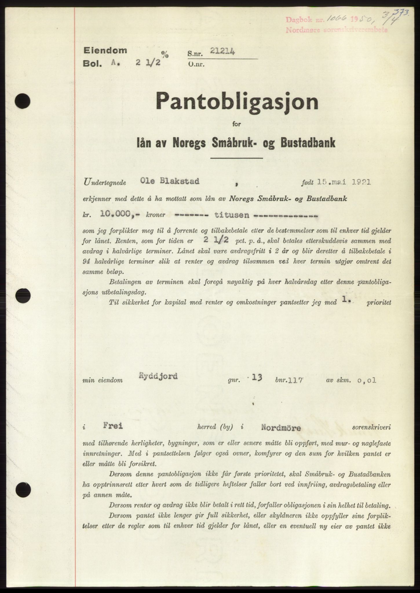 Nordmøre sorenskriveri, AV/SAT-A-4132/1/2/2Ca: Pantebok nr. B104, 1950-1950, Dagboknr: 1066/1950