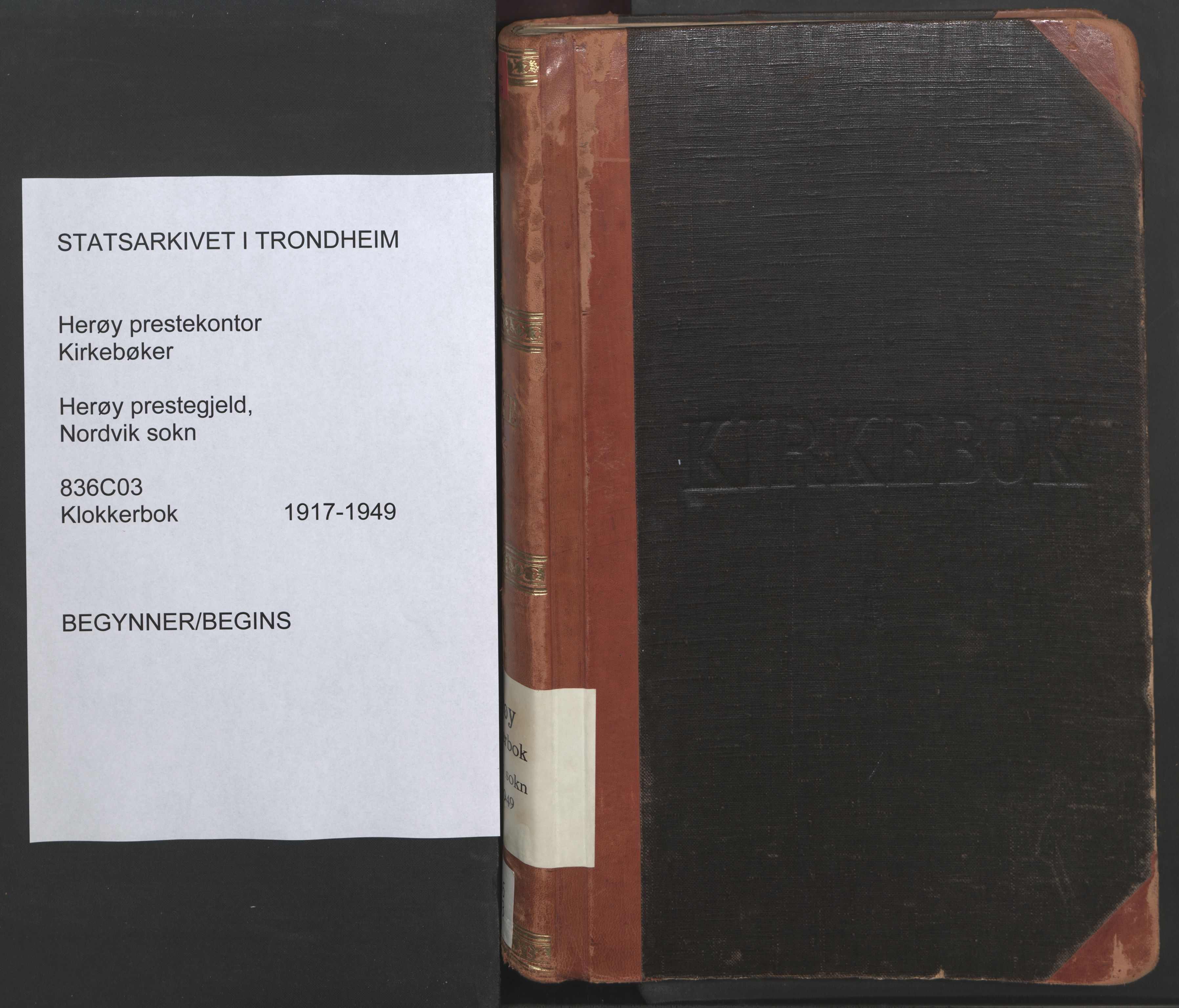 Ministerialprotokoller, klokkerbøker og fødselsregistre - Nordland, SAT/A-1459/836/L0539: Klokkerbok nr. 836C03, 1917-1949