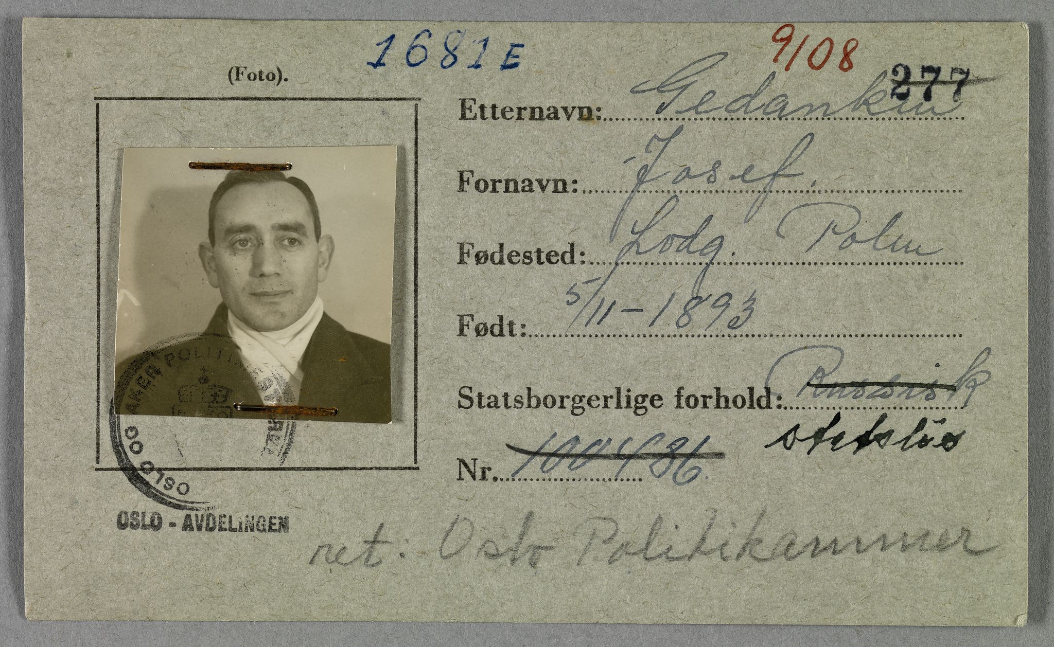 Sosialdepartementet, Våre Falne, AV/RA-S-1708/E/Ee/L0021A: Fotografier av jøder på legitimasjonskort (1941-42), 1941-1942, s. 143