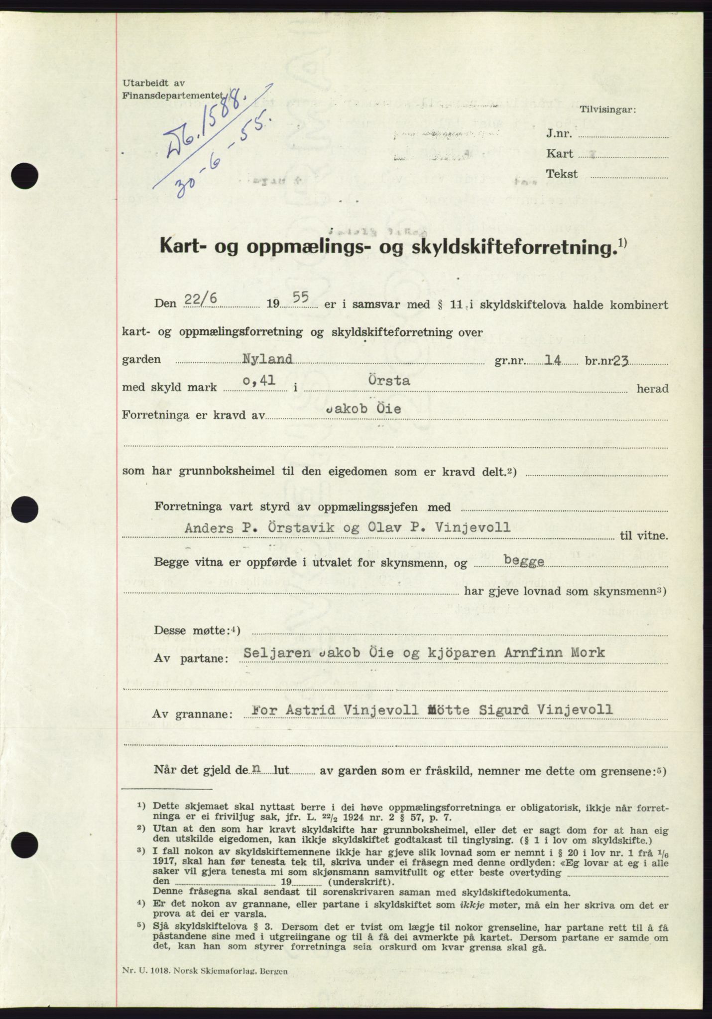 Søre Sunnmøre sorenskriveri, AV/SAT-A-4122/1/2/2C/L0101: Pantebok nr. 27A, 1955-1955, Dagboknr: 1588/1955