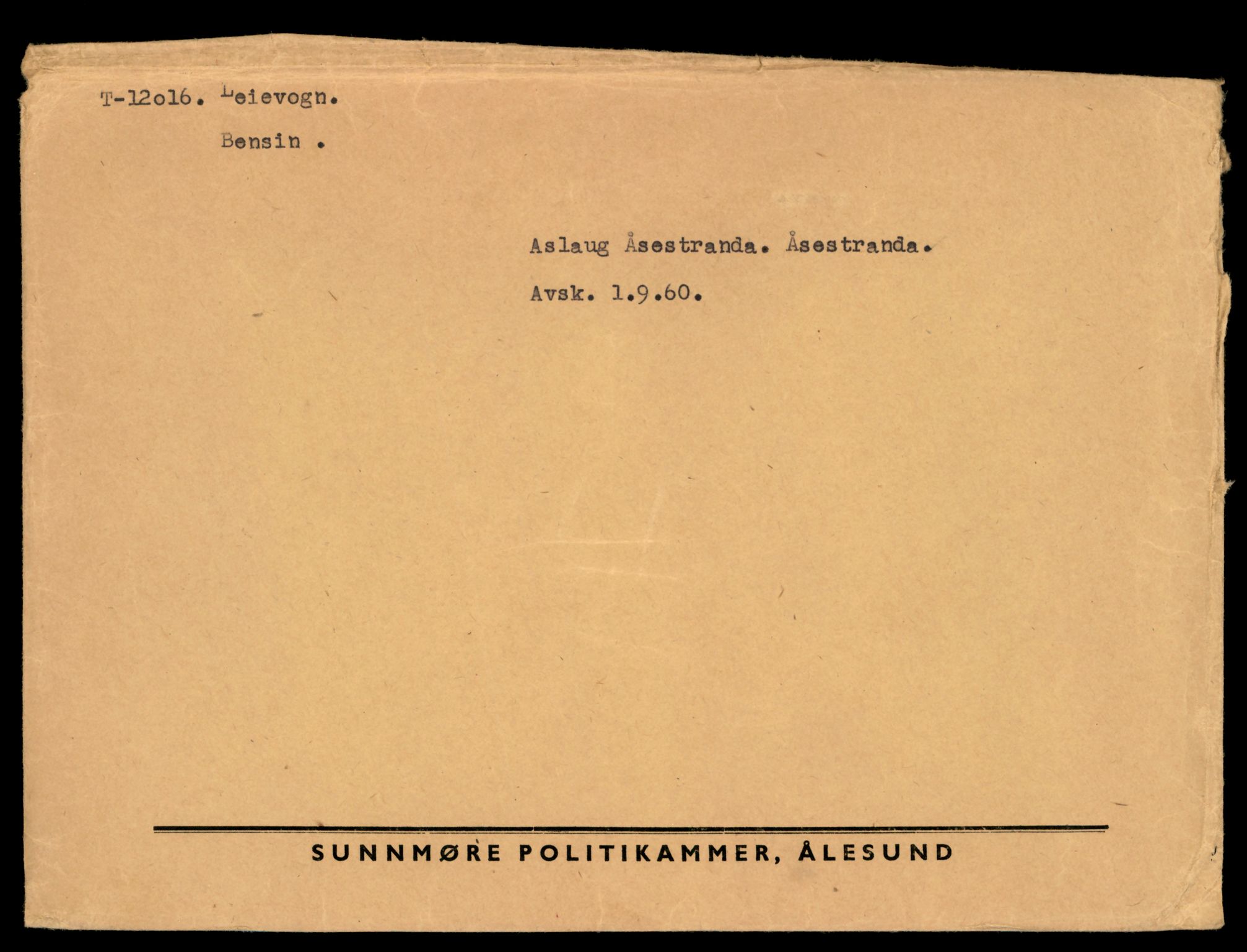 Møre og Romsdal vegkontor - Ålesund trafikkstasjon, AV/SAT-A-4099/F/Fe/L0032: Registreringskort for kjøretøy T 11997 - T 12149, 1927-1998, s. 685