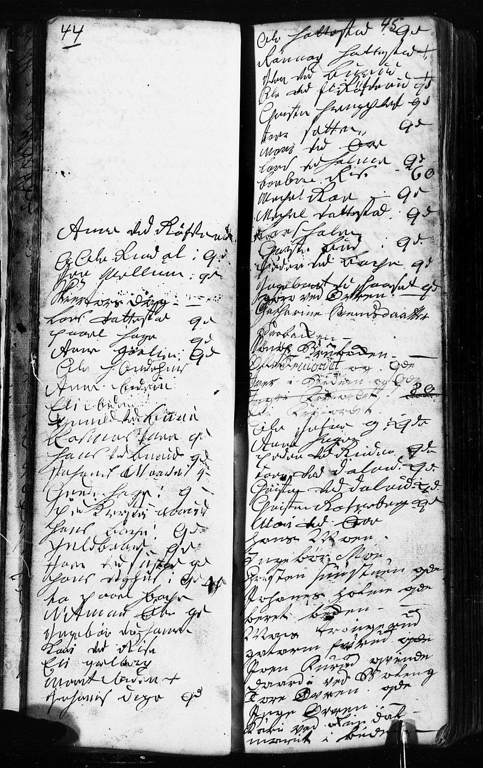 Fåberg prestekontor, SAH/PREST-086/H/Ha/Hab/L0002: Klokkerbok nr. 2, 1741-1756, s. 44-45