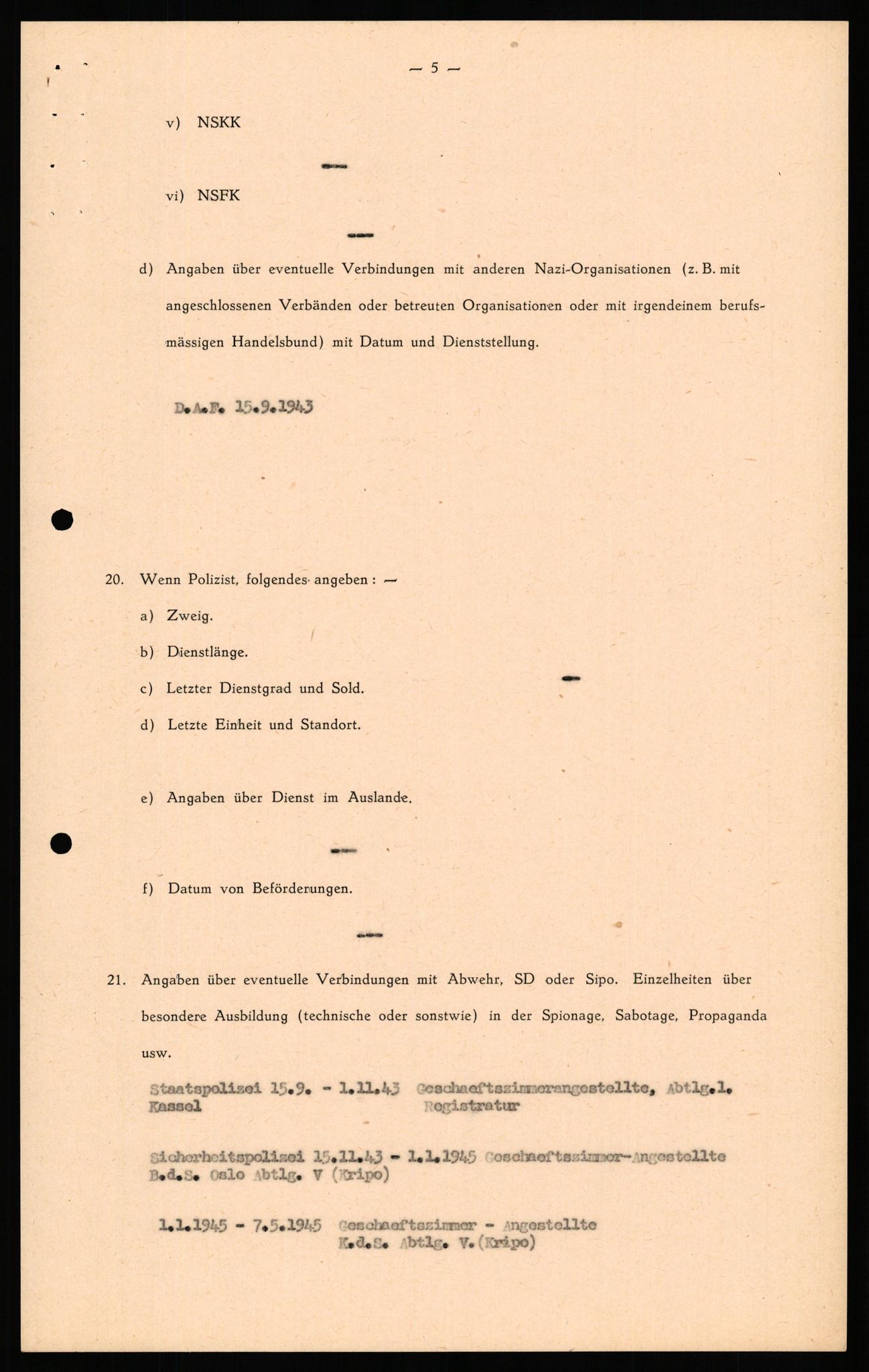 Forsvaret, Forsvarets overkommando II, RA/RAFA-3915/D/Db/L0033: CI Questionaires. Tyske okkupasjonsstyrker i Norge. Tyskere., 1945-1946, s. 444